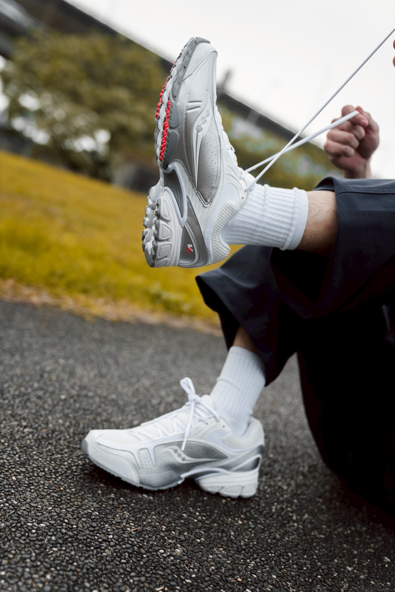 【Focus Store】現貨秒發 Saucony Progrid V2 "White Silver" 白銀 索康尼 S71023-3