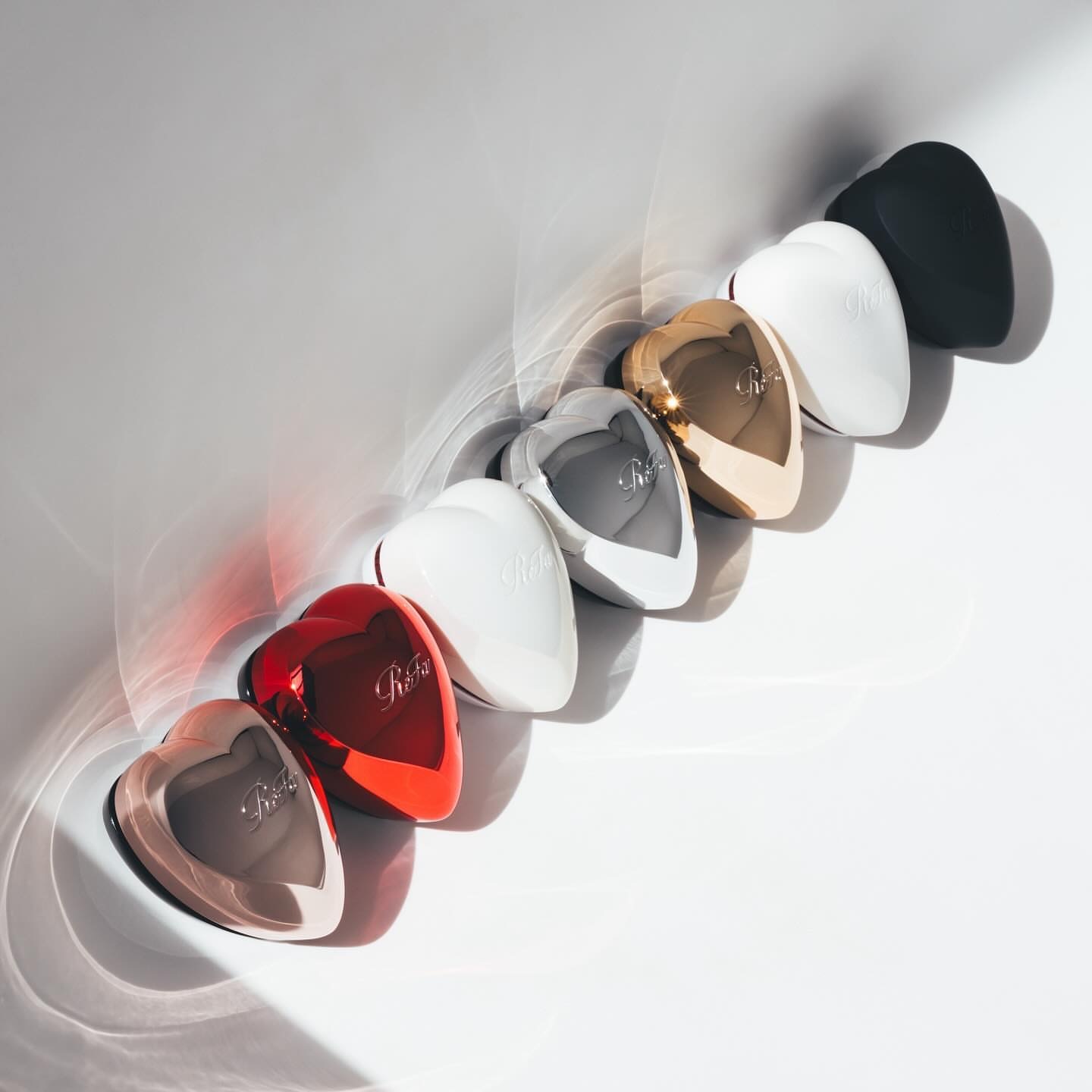 【預購】日本代購 ReFa HEART 新款 愛心 防靜電 摺疊梳 獨角獸光澤 心型 美髮梳 按摩梳 梳子 多款可選