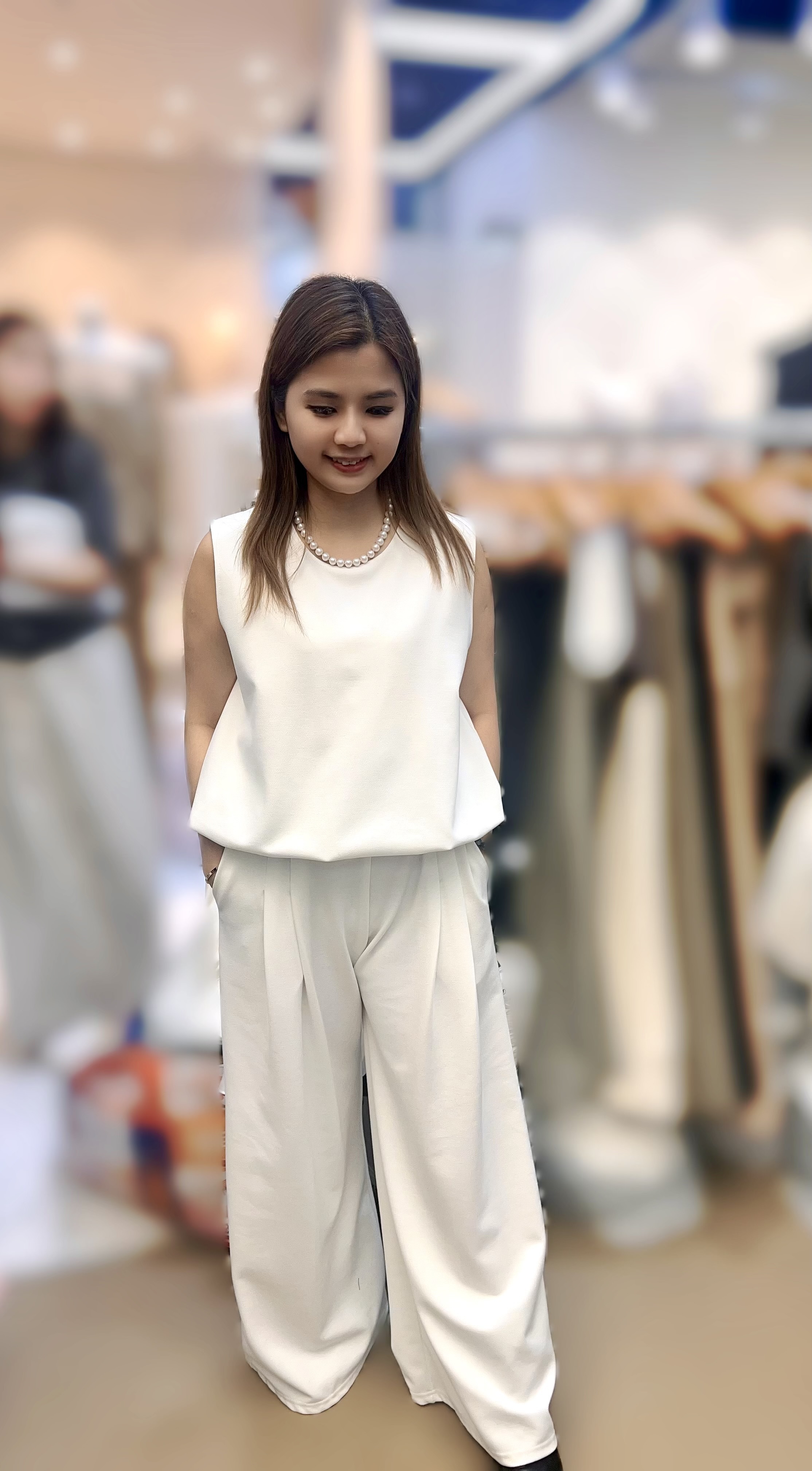 SS06  褲腰26-39 HIP48 長39 $449 (一口價)