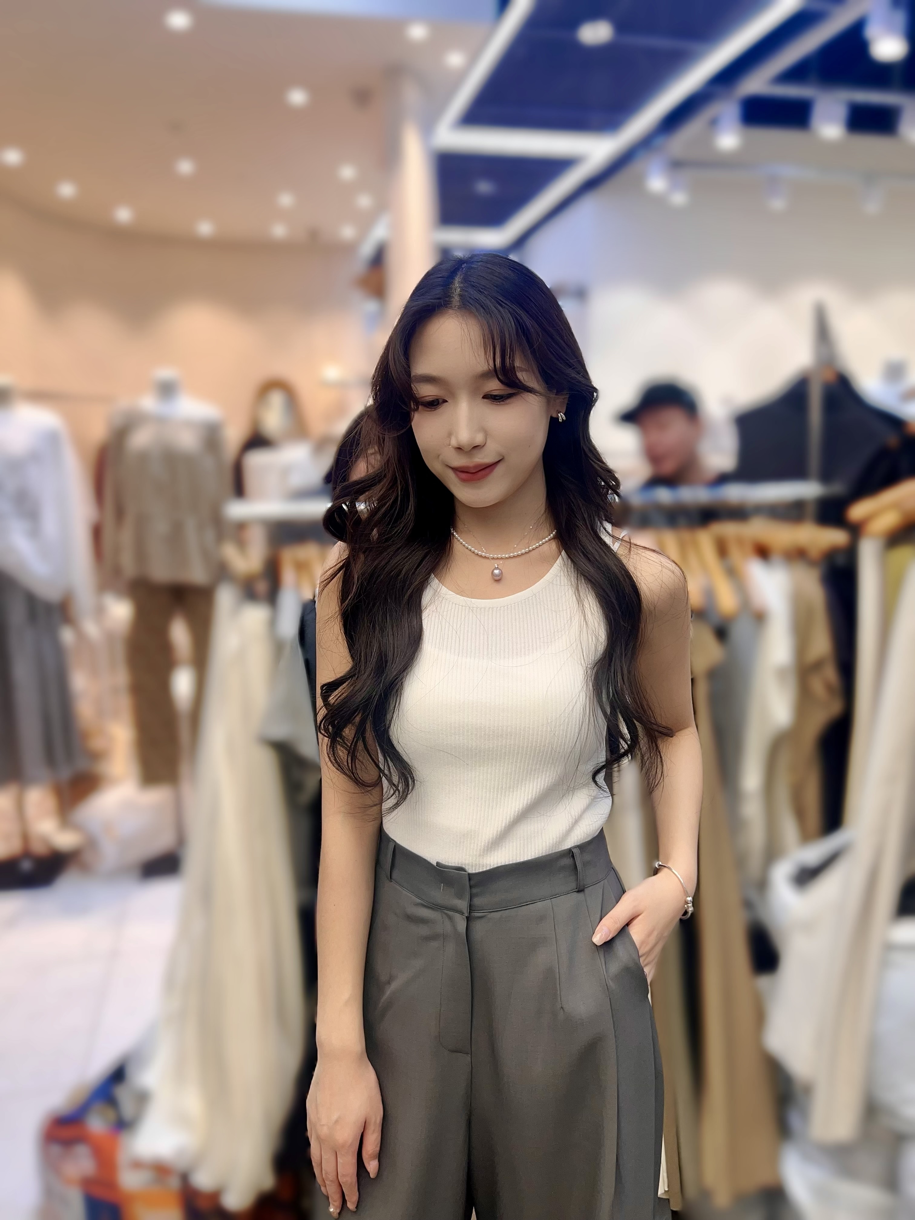 SS03   條纹背心 胸28-44 長19 $339 (一口價)