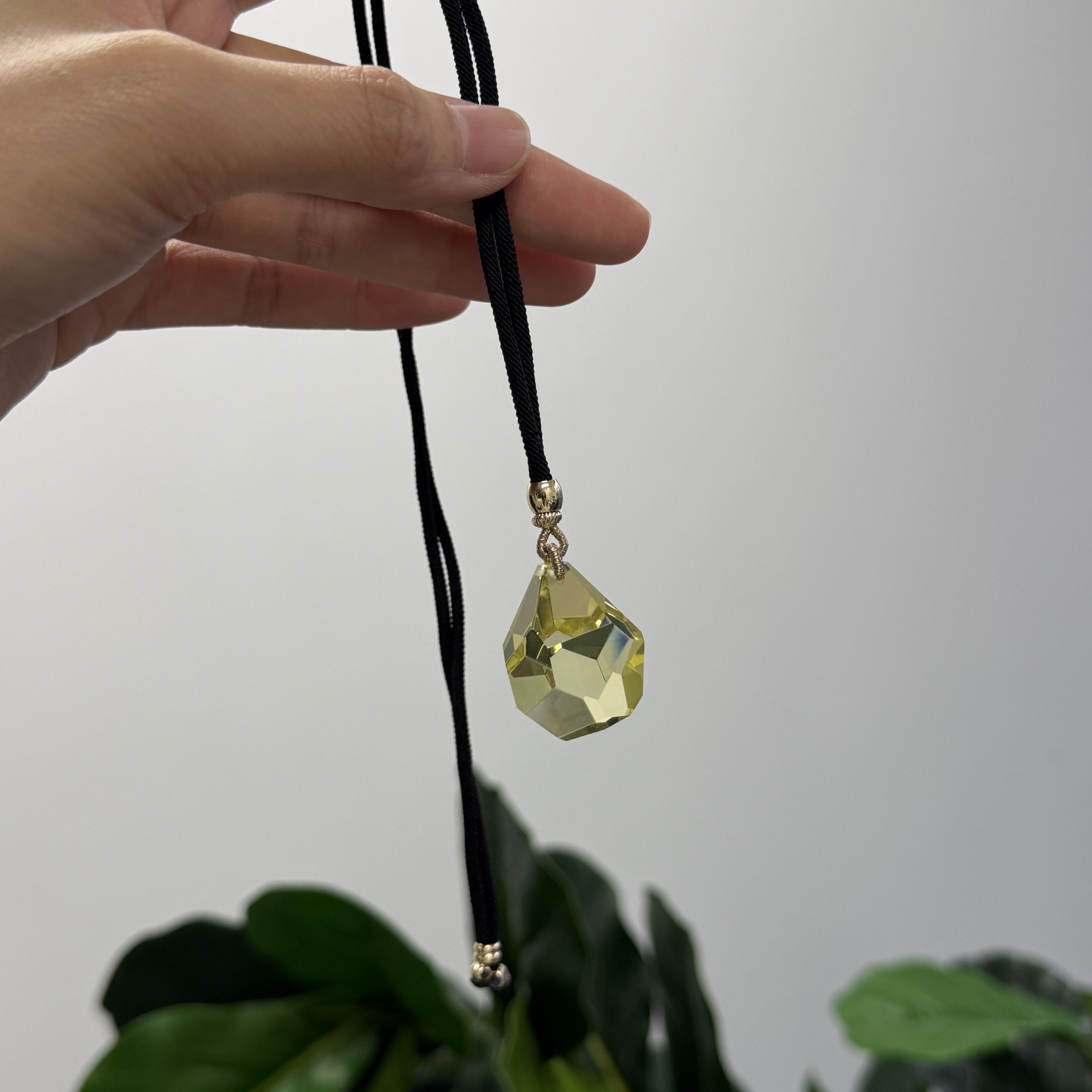 頂級黃水晶吊墜 （隨機發貨）