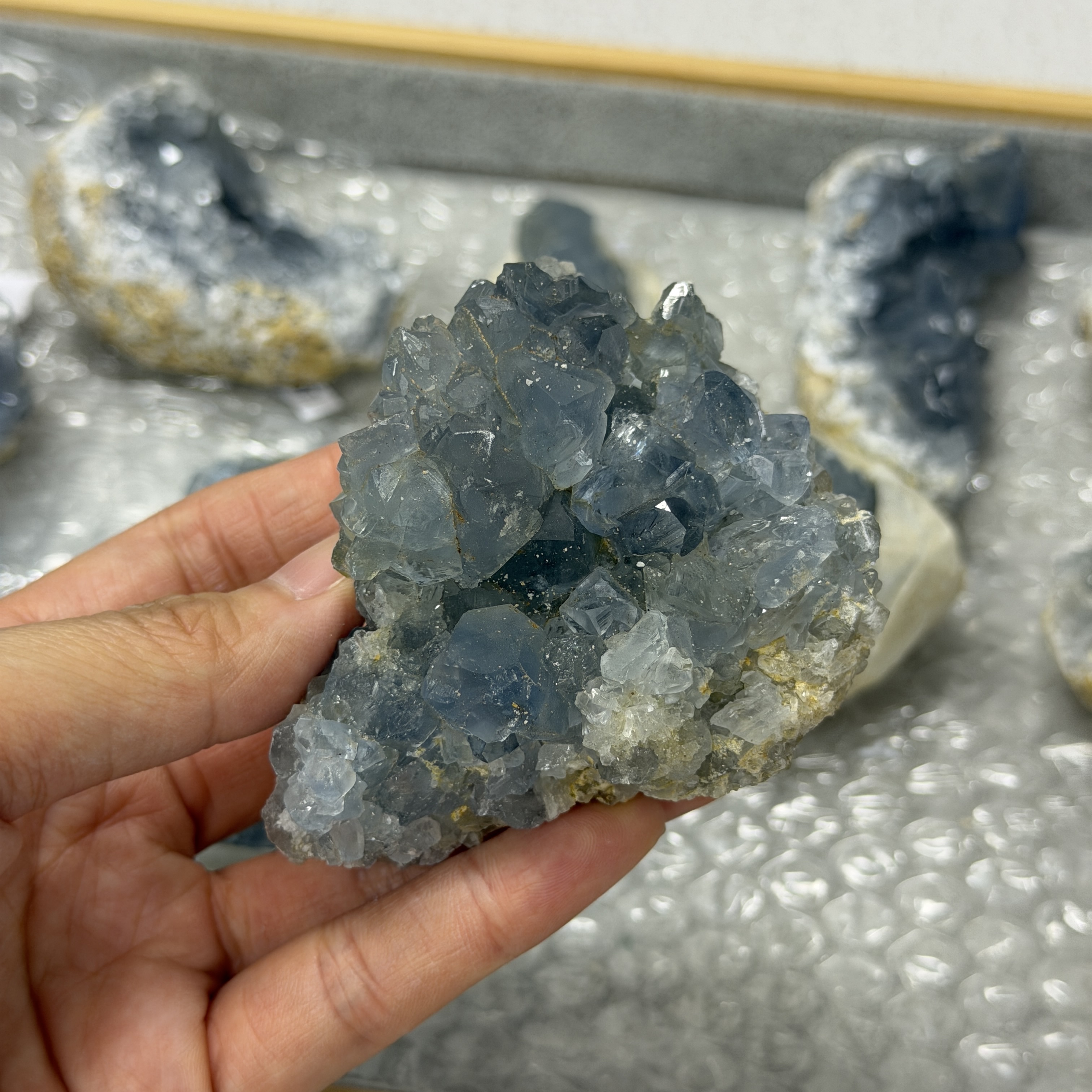 高級數天青石 CE1561