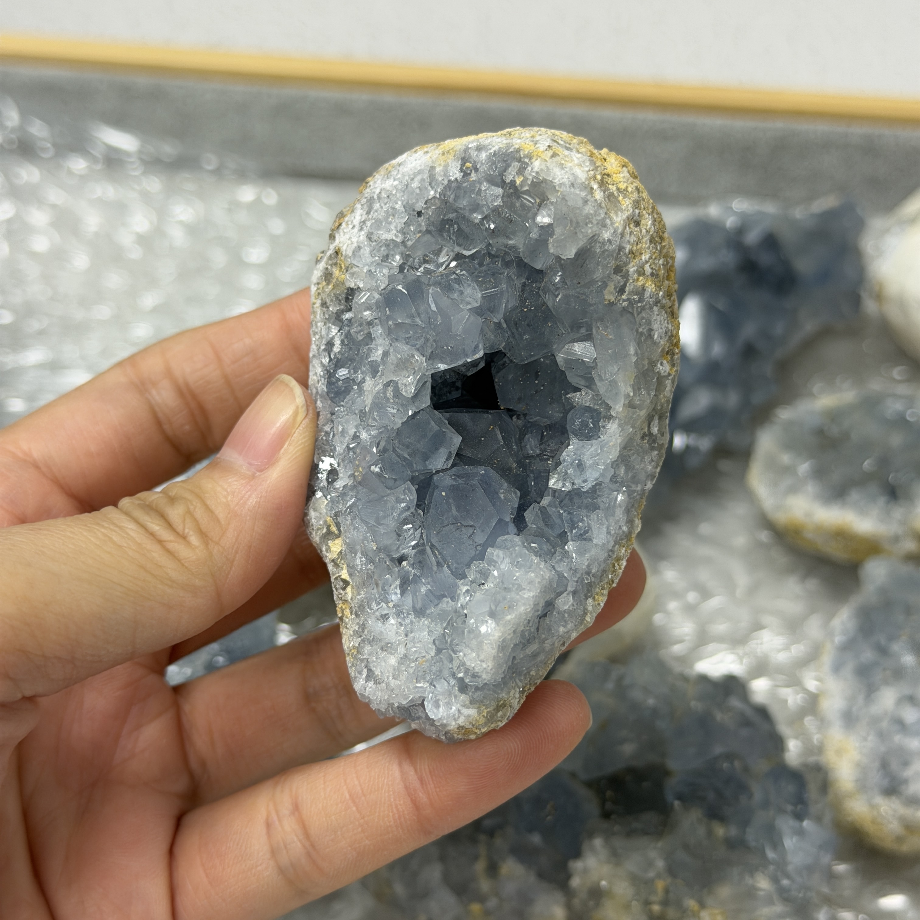 高級數天青石 CE1557