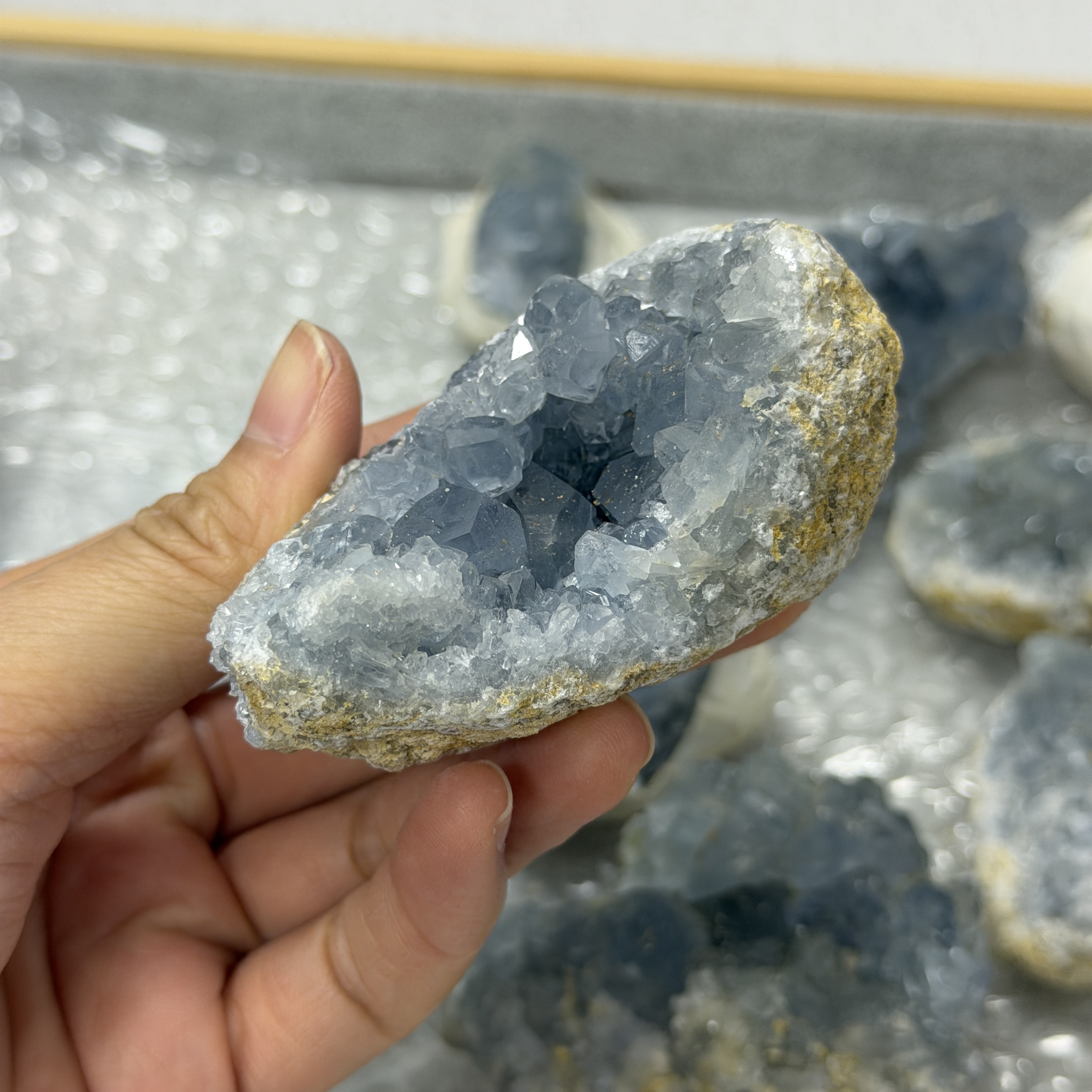 高級數天青石 CE1557