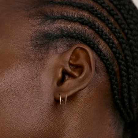 1YA0326-166 [YAY PARIS] Double Earring Éclat Laminated Gold #7ecdb100 (EU)