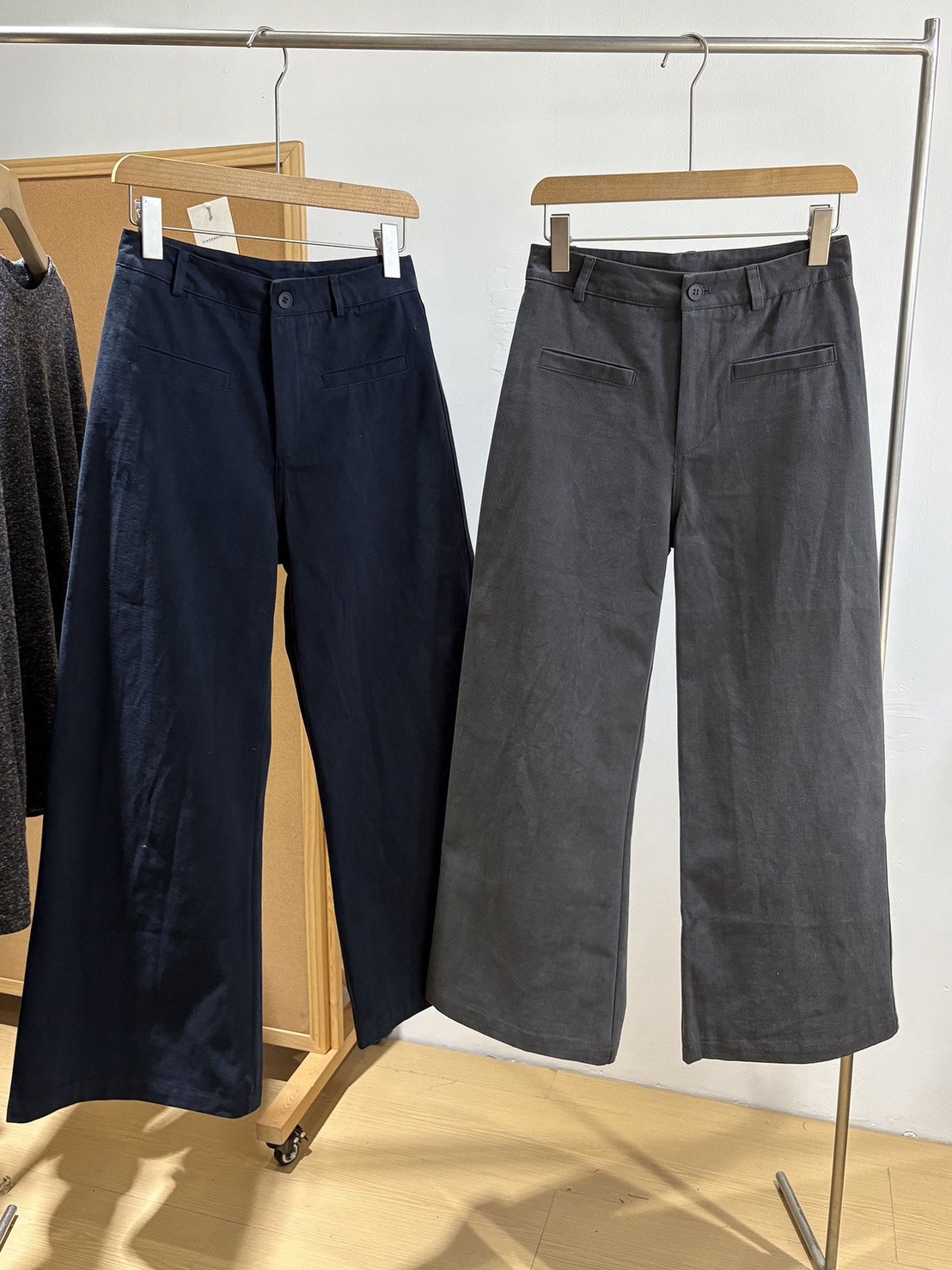 No.2357 一字口袋極簡直筒褲