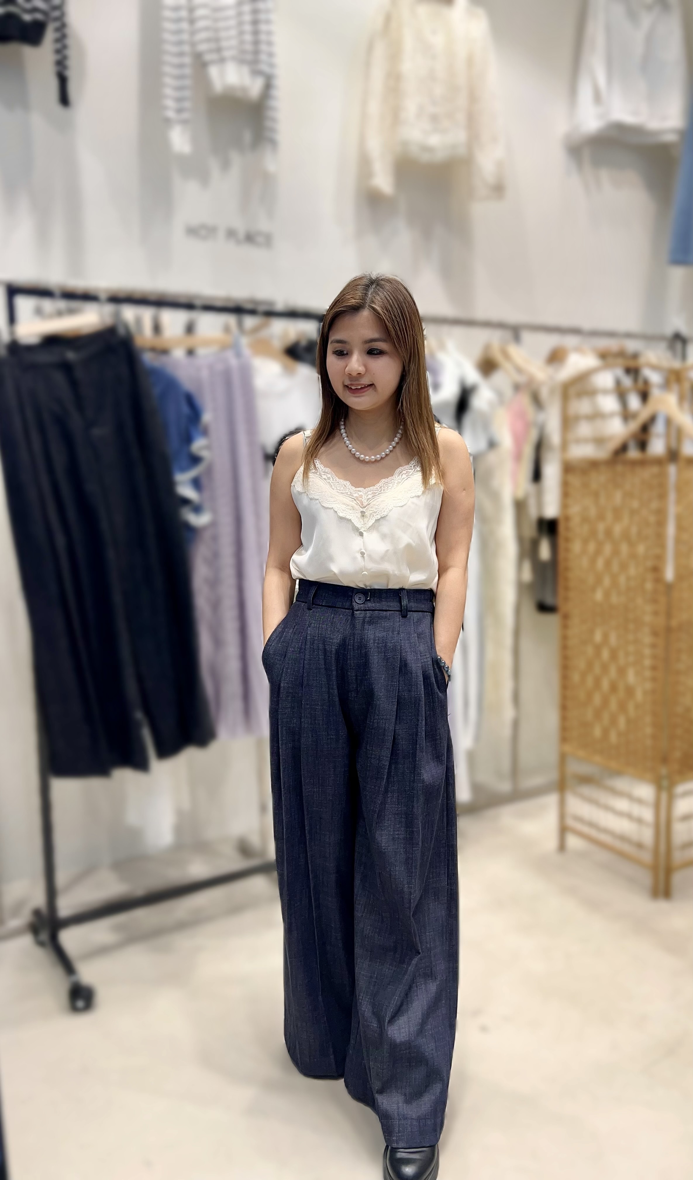 HP08  褲腰26-34 HIP48 長39.5 $409 (一口價)