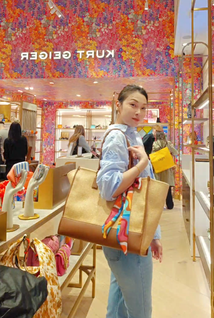 英國代購 (獨立訂單)-KG KURT GEIGER CHISWICK SHOPPER