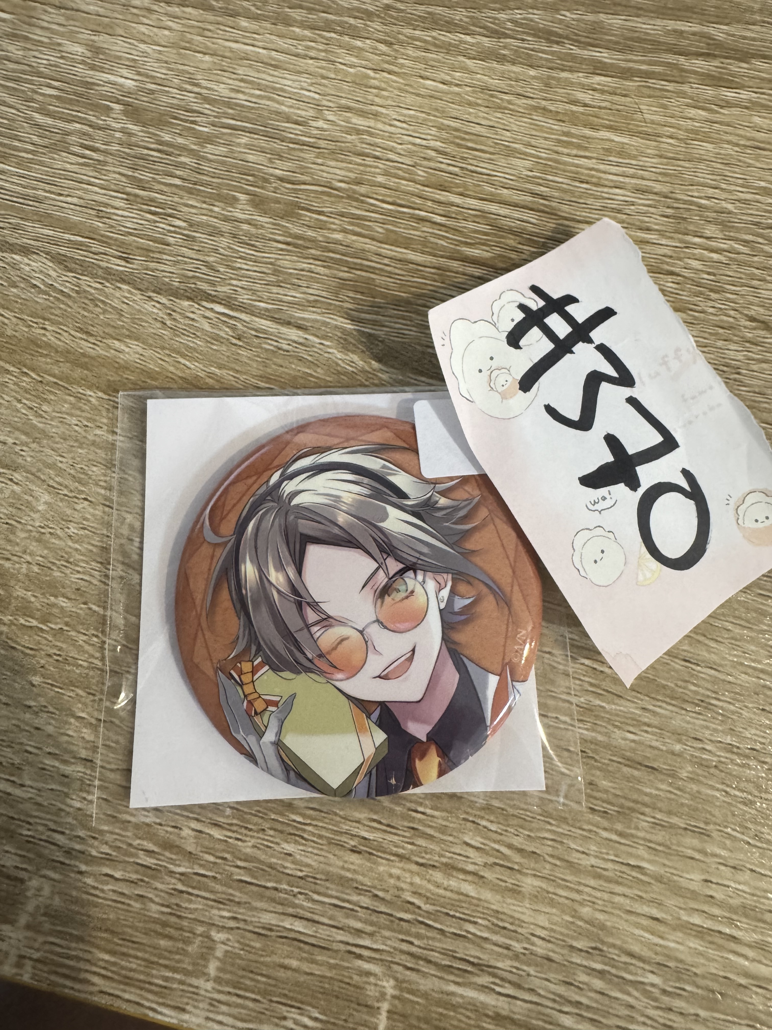 彩虹社 MYSTA 襟章#370