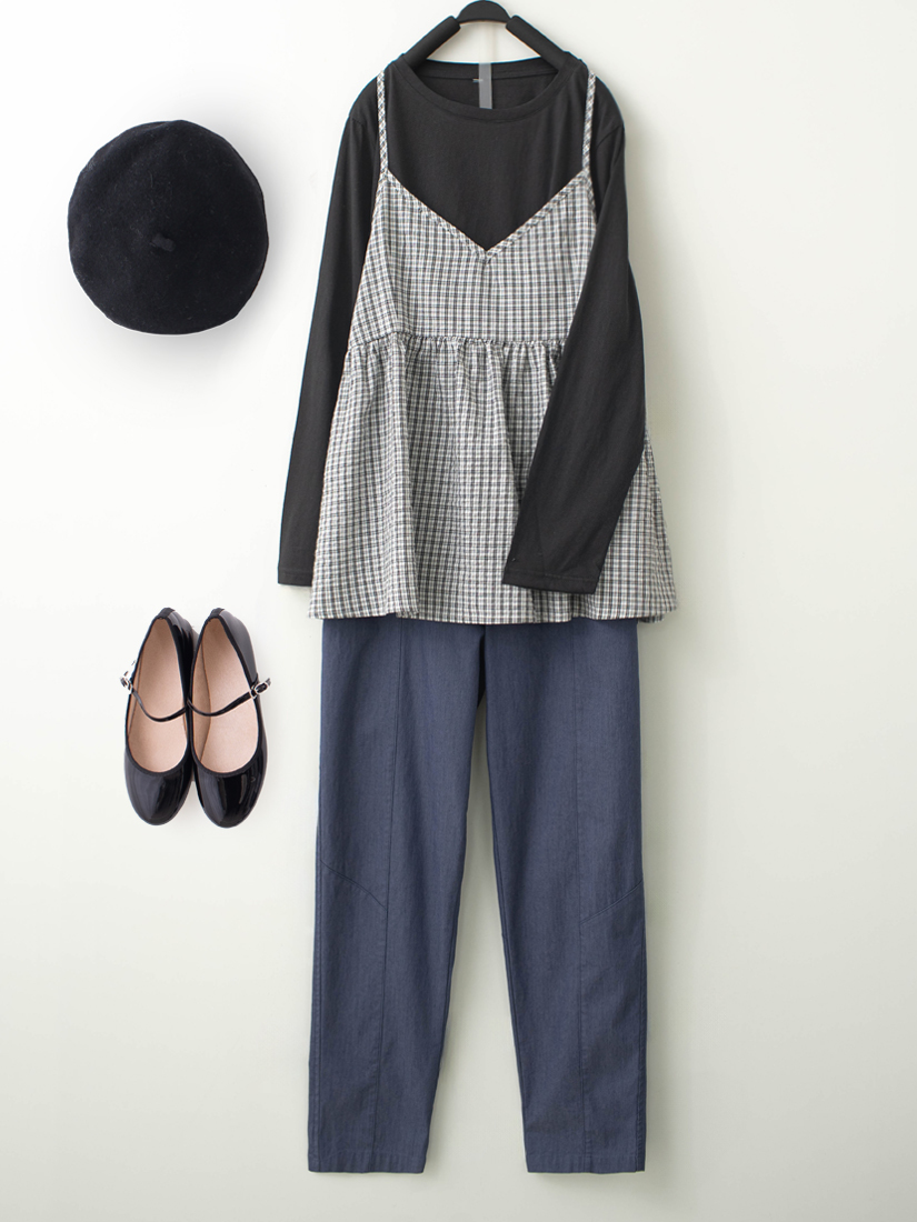 格紋背心兩件式上衣貓咪口袋九分褲組合