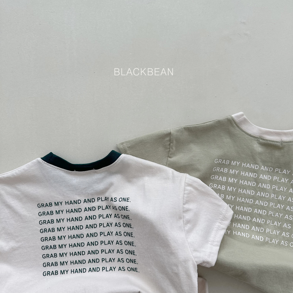 90-120 BLA 滾邊圓領字母上衣 2色