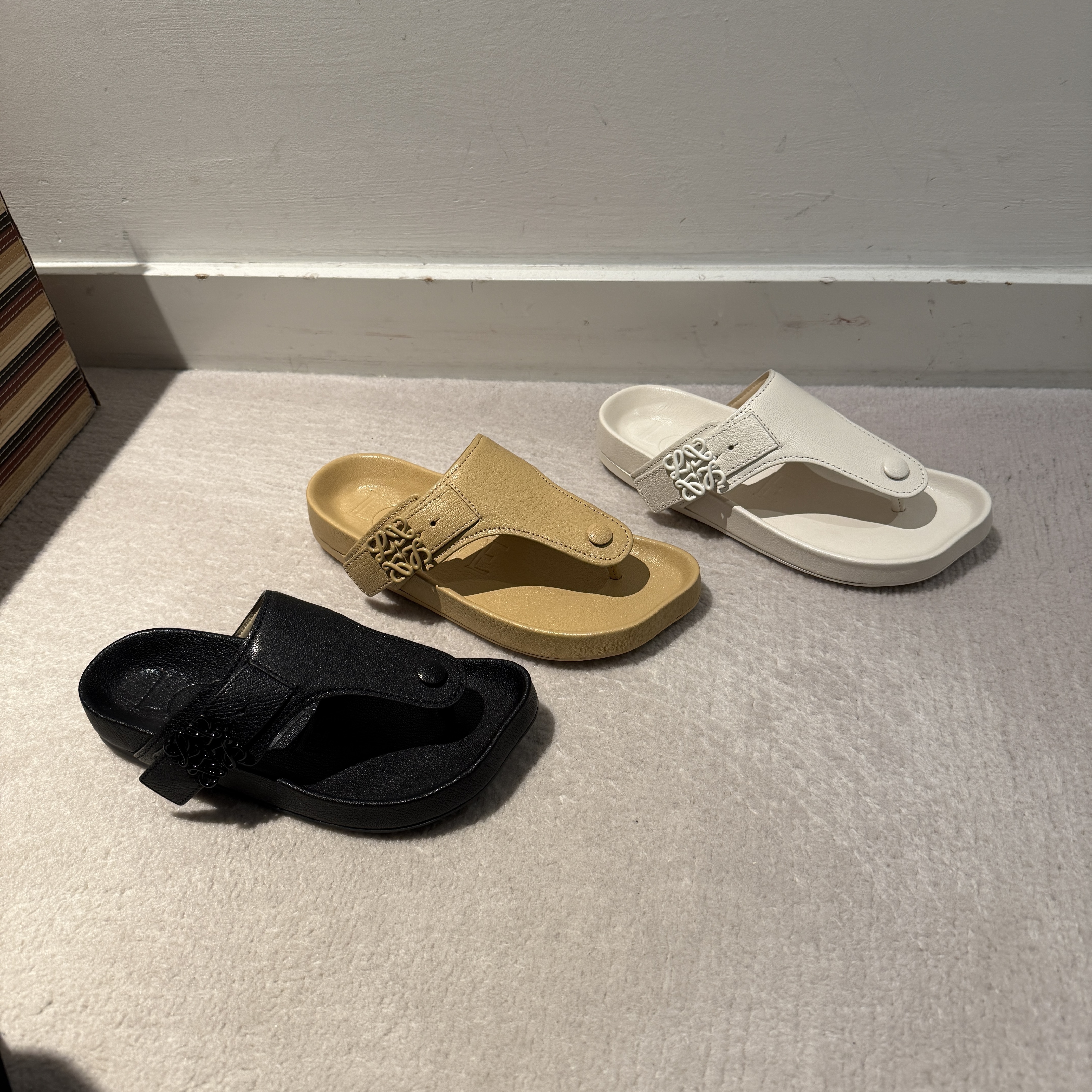 Loewe Ease sandals black white medium