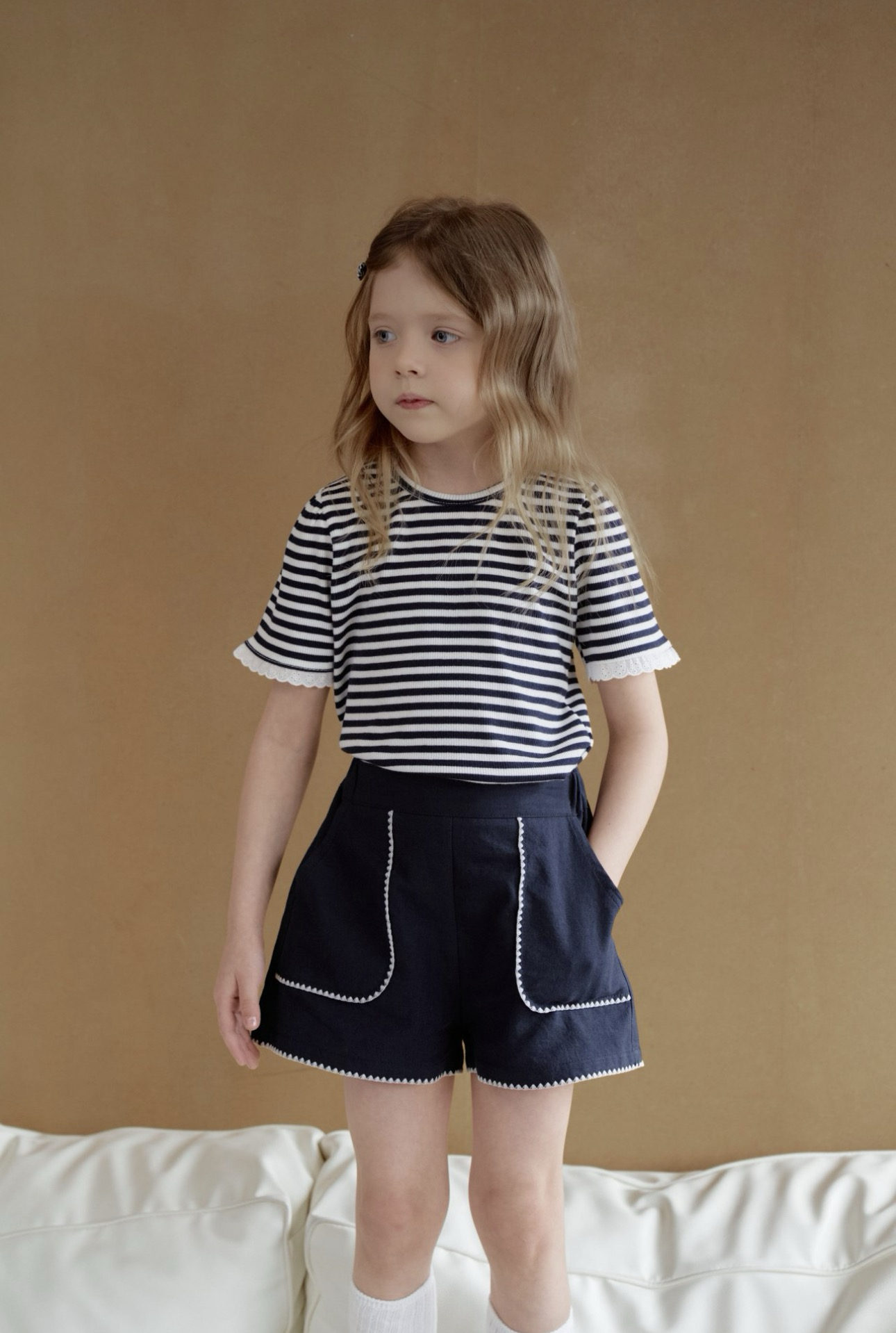 Momo Ann Floral Pattern｜Striped Collars Tee