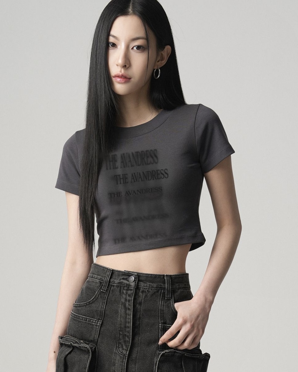 <預購> 韓國AVANDRESS經典排字純棉短版T