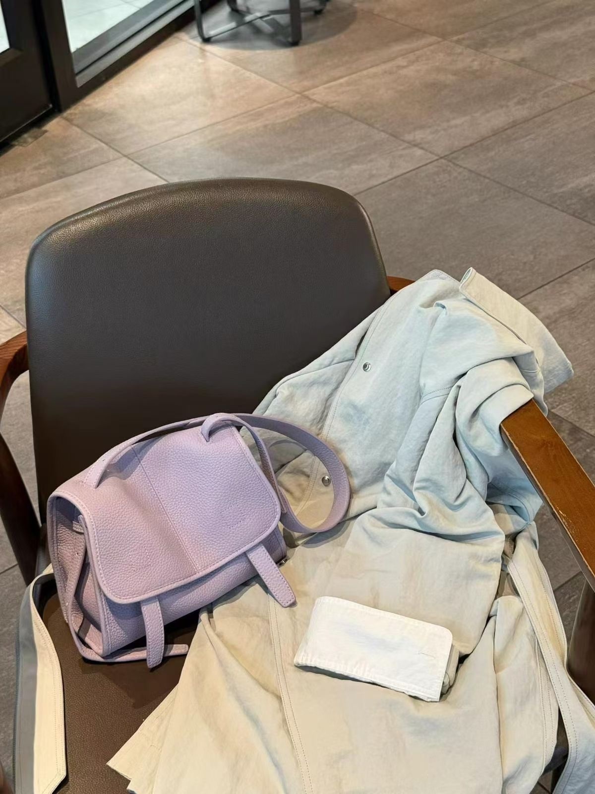 韓國型格全真皮手袋👍👍~153AW