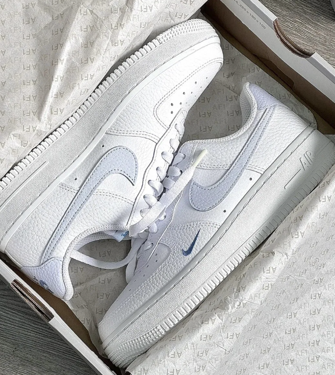 客訂賣場 adidas SAMBA 白銀蕾絲 /FORCE 寶寶藍