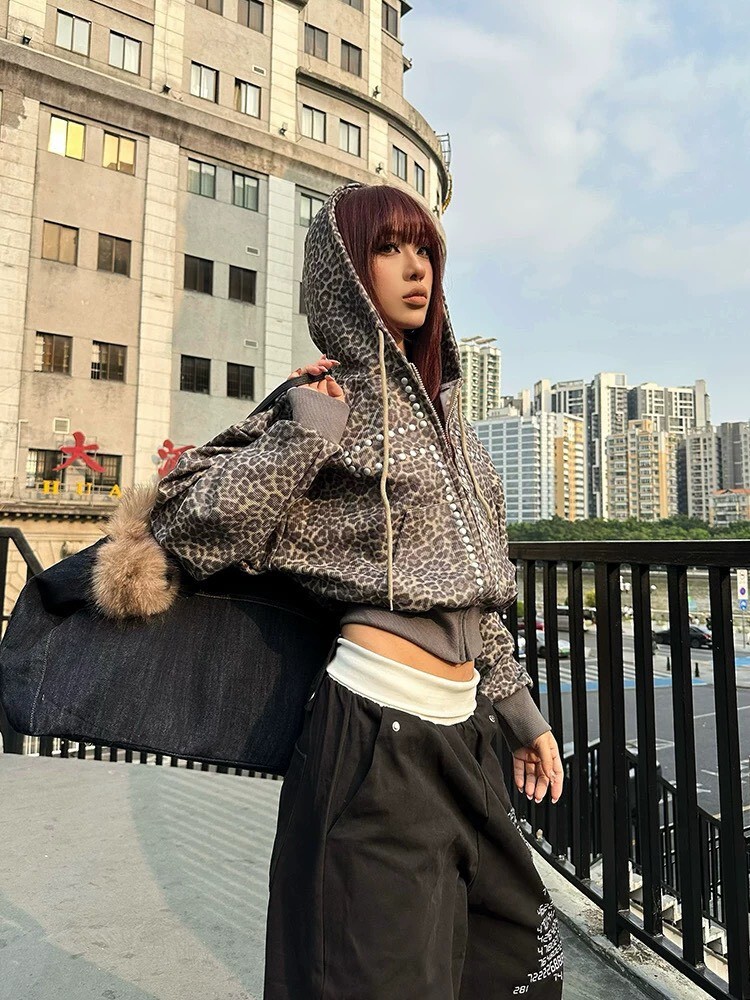 十字鉚釘豹紋外套