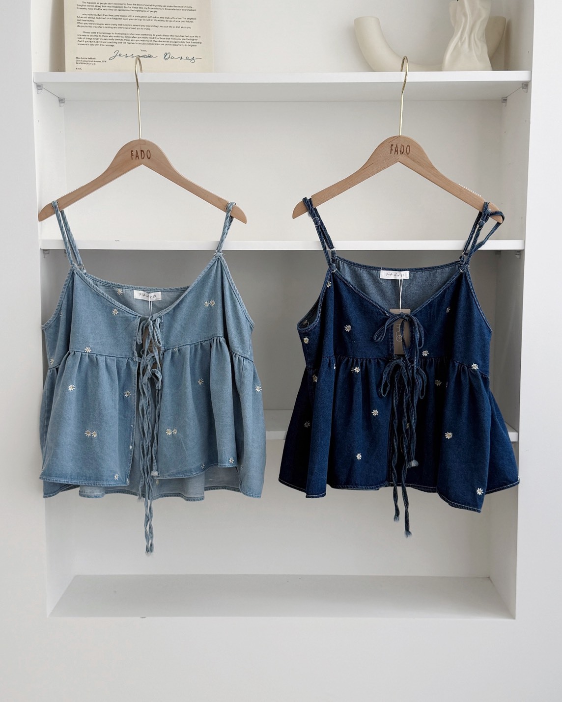 法朵Fado shop｜雛菊刺繡牛仔背心 1505001 兩色