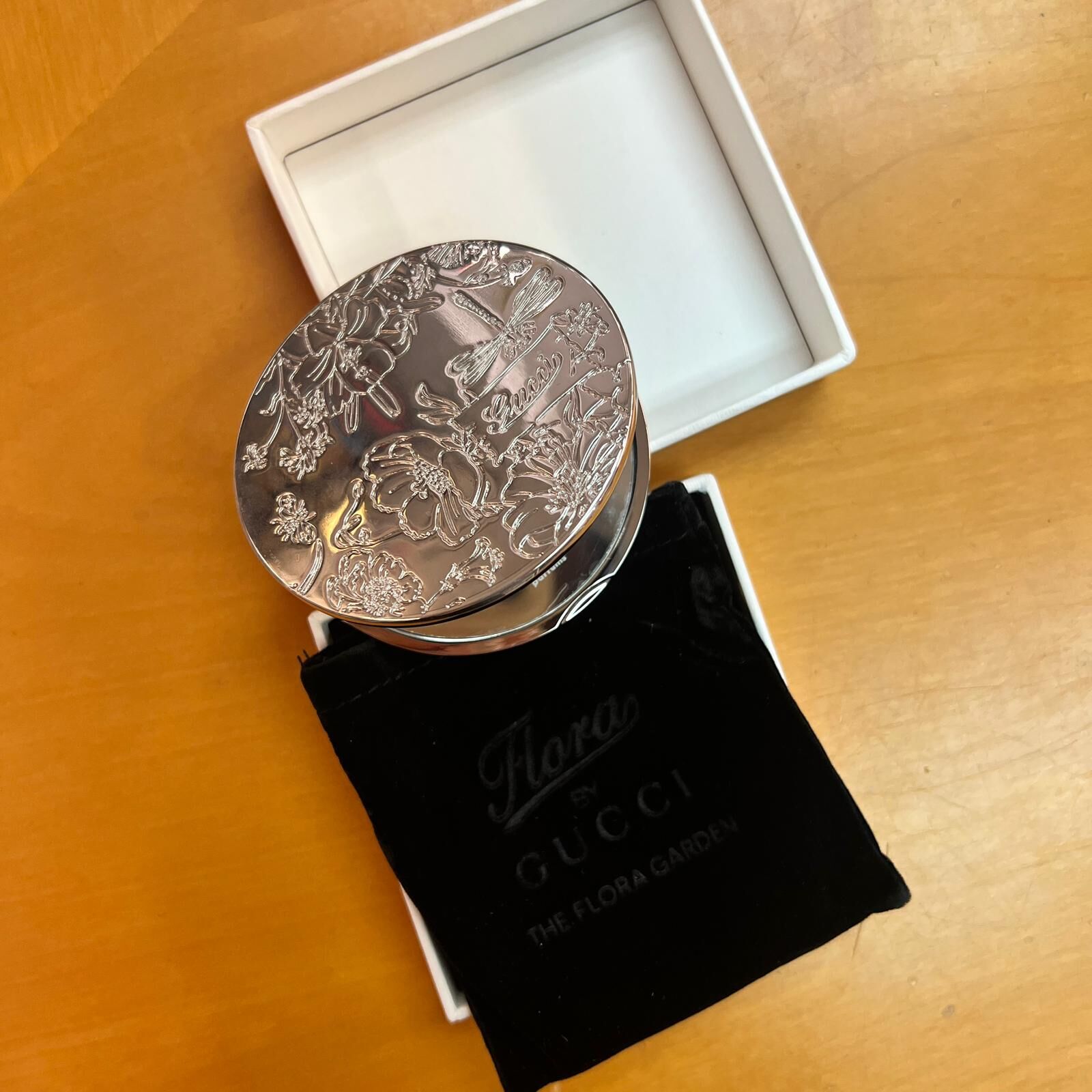【OMZ x 好用包包 0331】[ZU03] GUCCI 復古化妝鏡翻蓋折疊鏡隨身鏡Mini 便攜鏡 花卉圖案