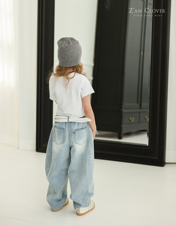 正韓夏ZAN CLOVER 兩色V領國旗短版上衣