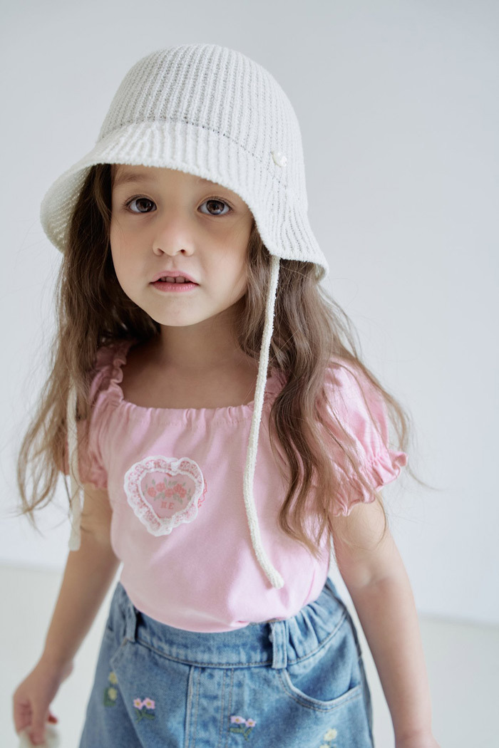 正韓夏momoann 兩色法式蕾絲愛心上衣