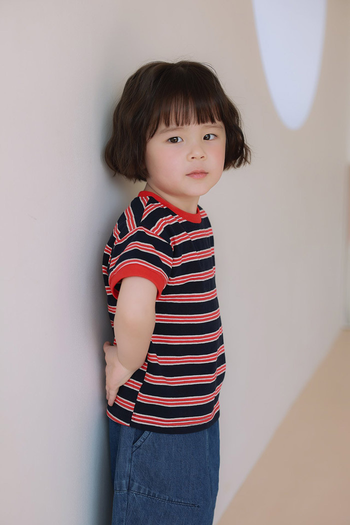 正韓夏JAZZ 兩色橫條上衣