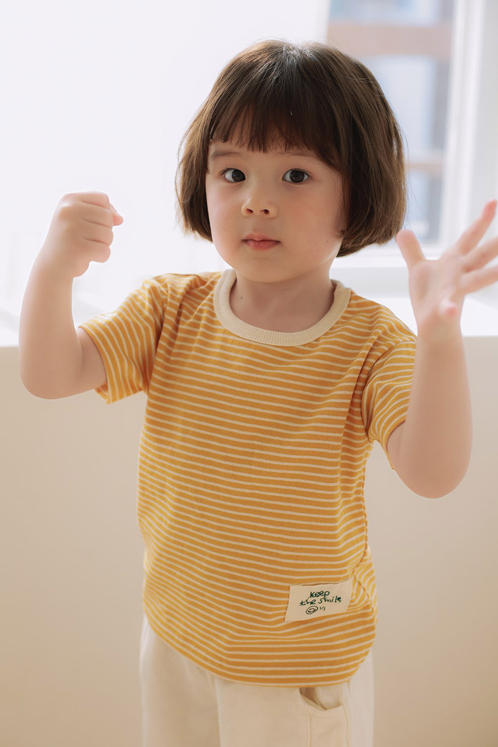 正韓夏JAZZ 橫條小標上衣