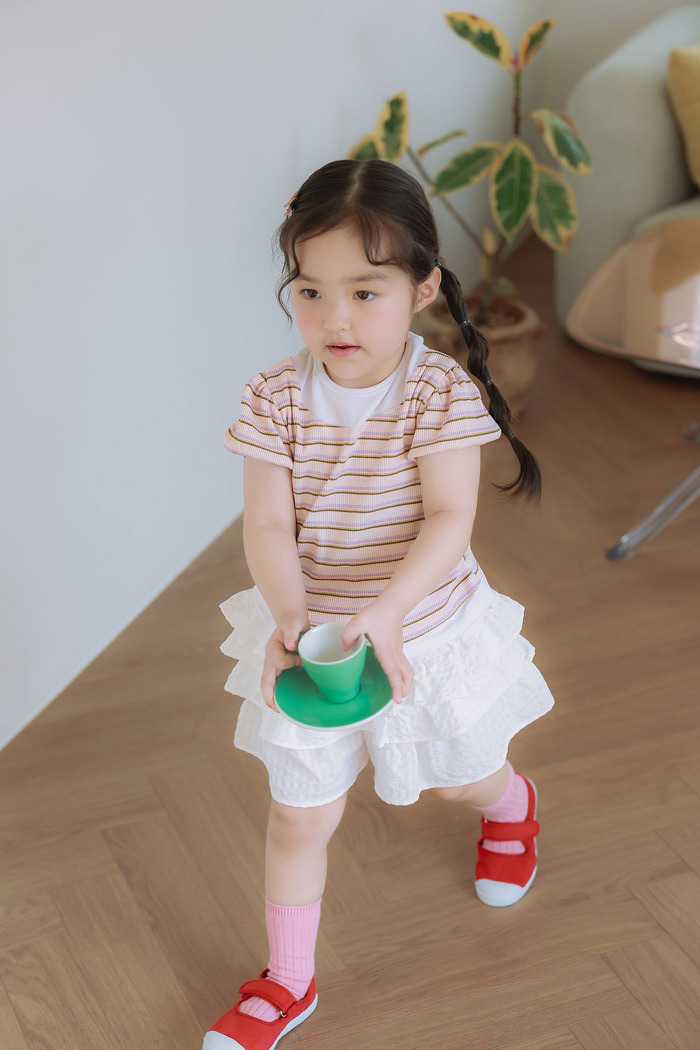 正韓夏JAZZ 假兩件圓弧橫條上衣