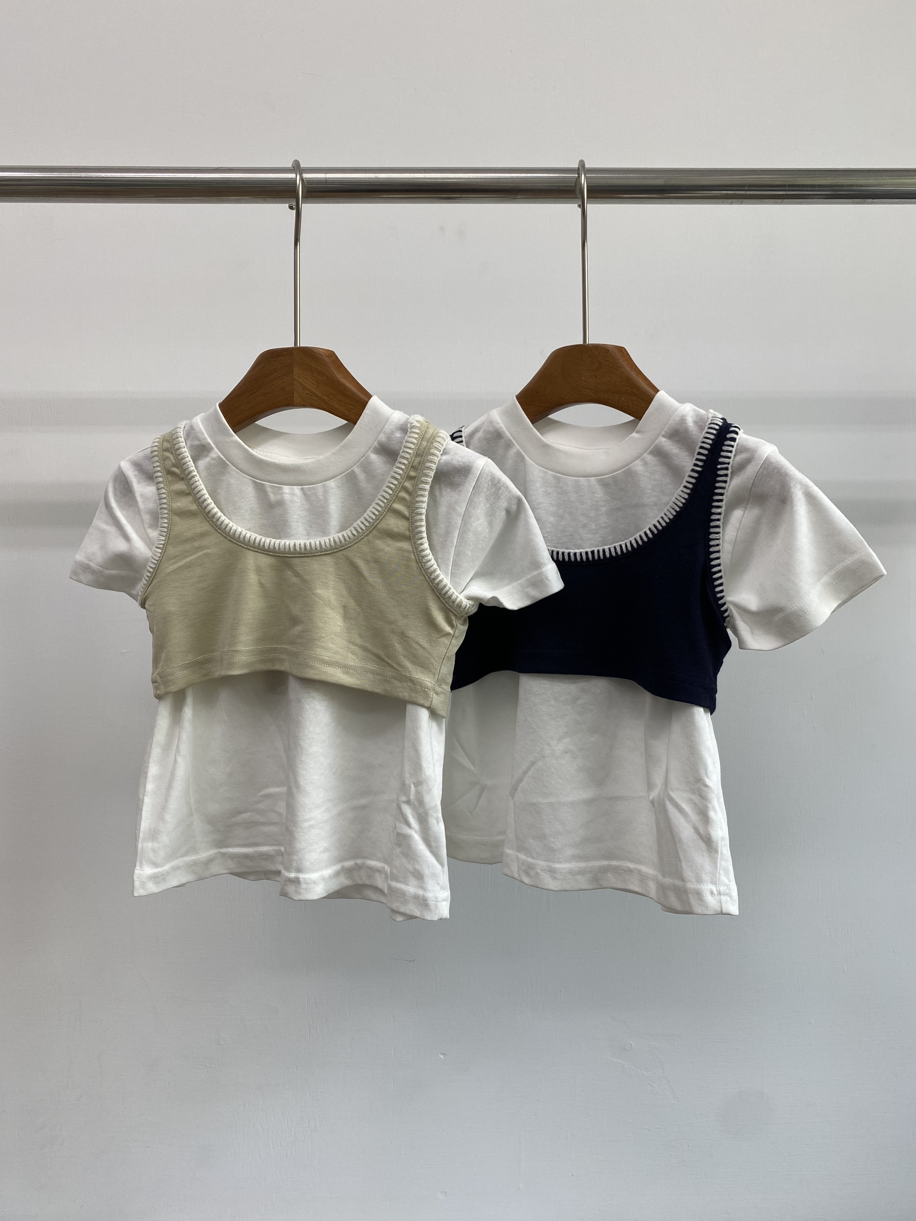 A04610貝殼繡兩件式上衣