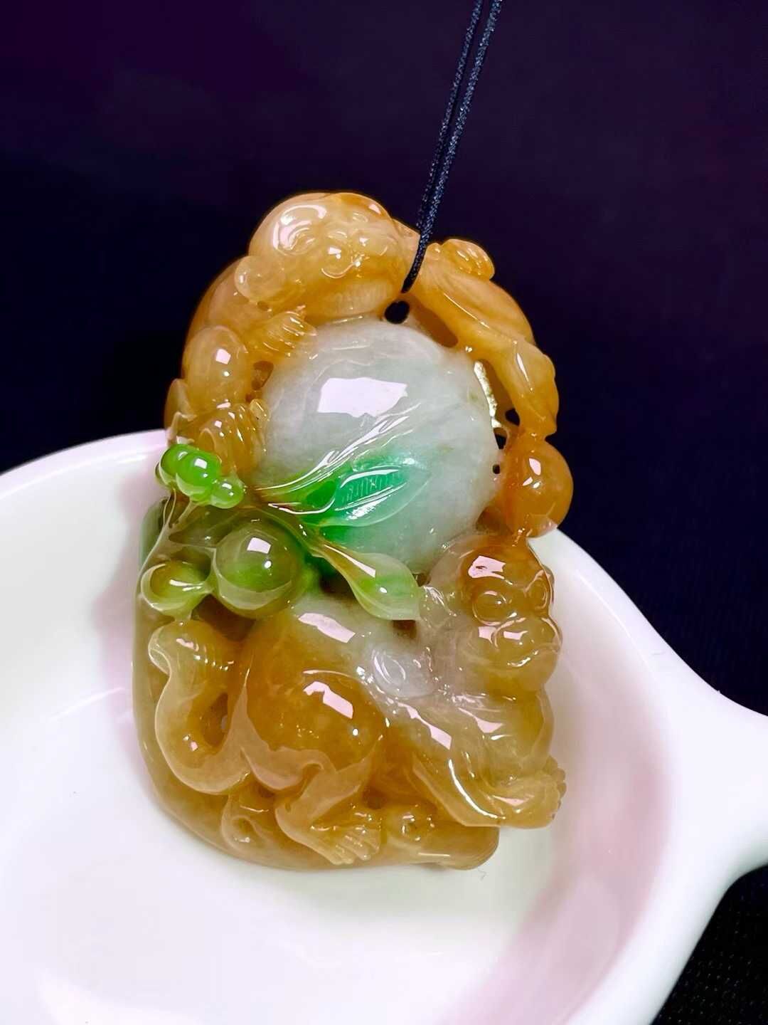 翡翠靈猴獻壽吊墜,天然翡翠A玉, 緬甸玉, Jade, Jadeite