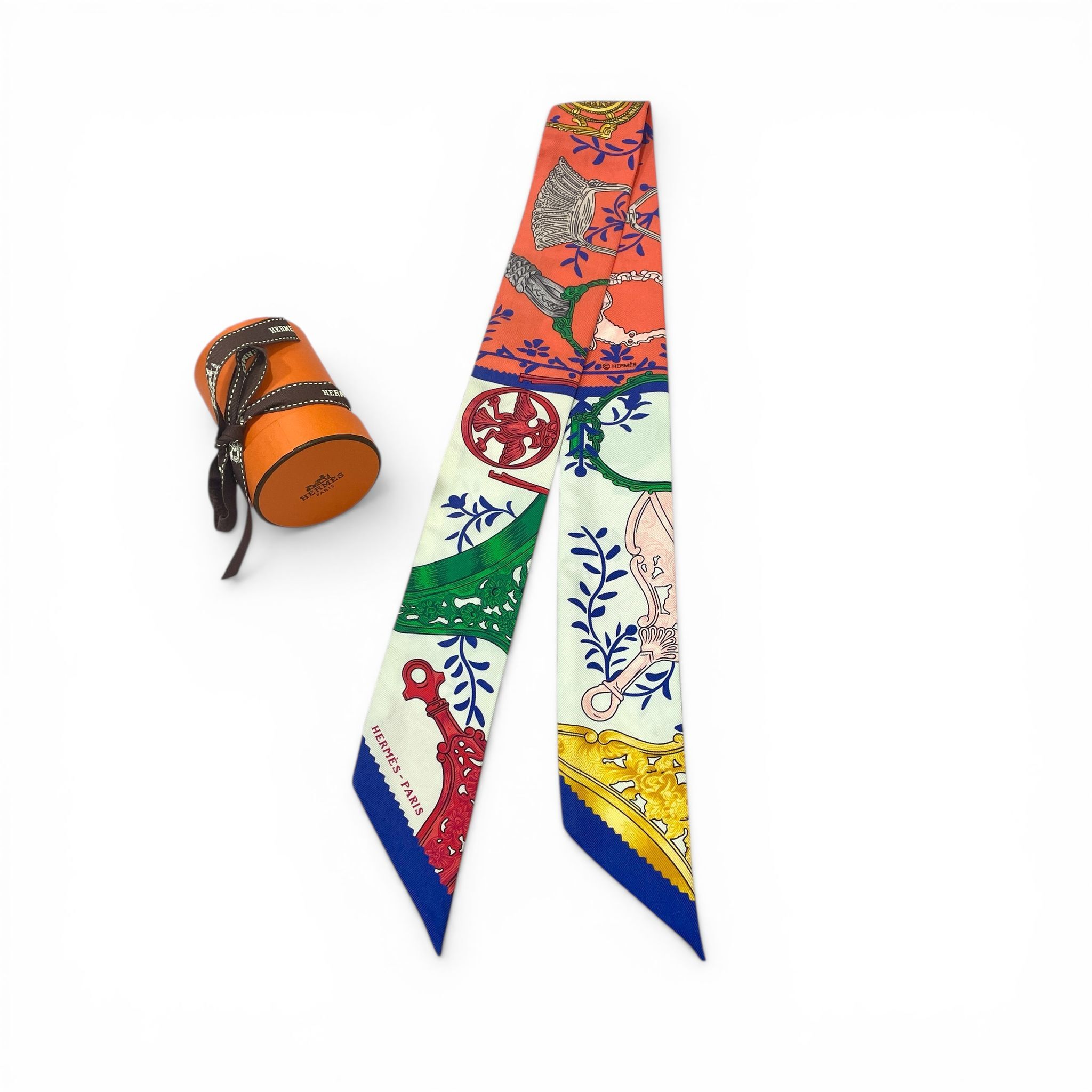98%NEW二手HERMES TWILLY ETRIERS REMIX 橙/黃/藍真絲印花絲巾 #香榭站正品