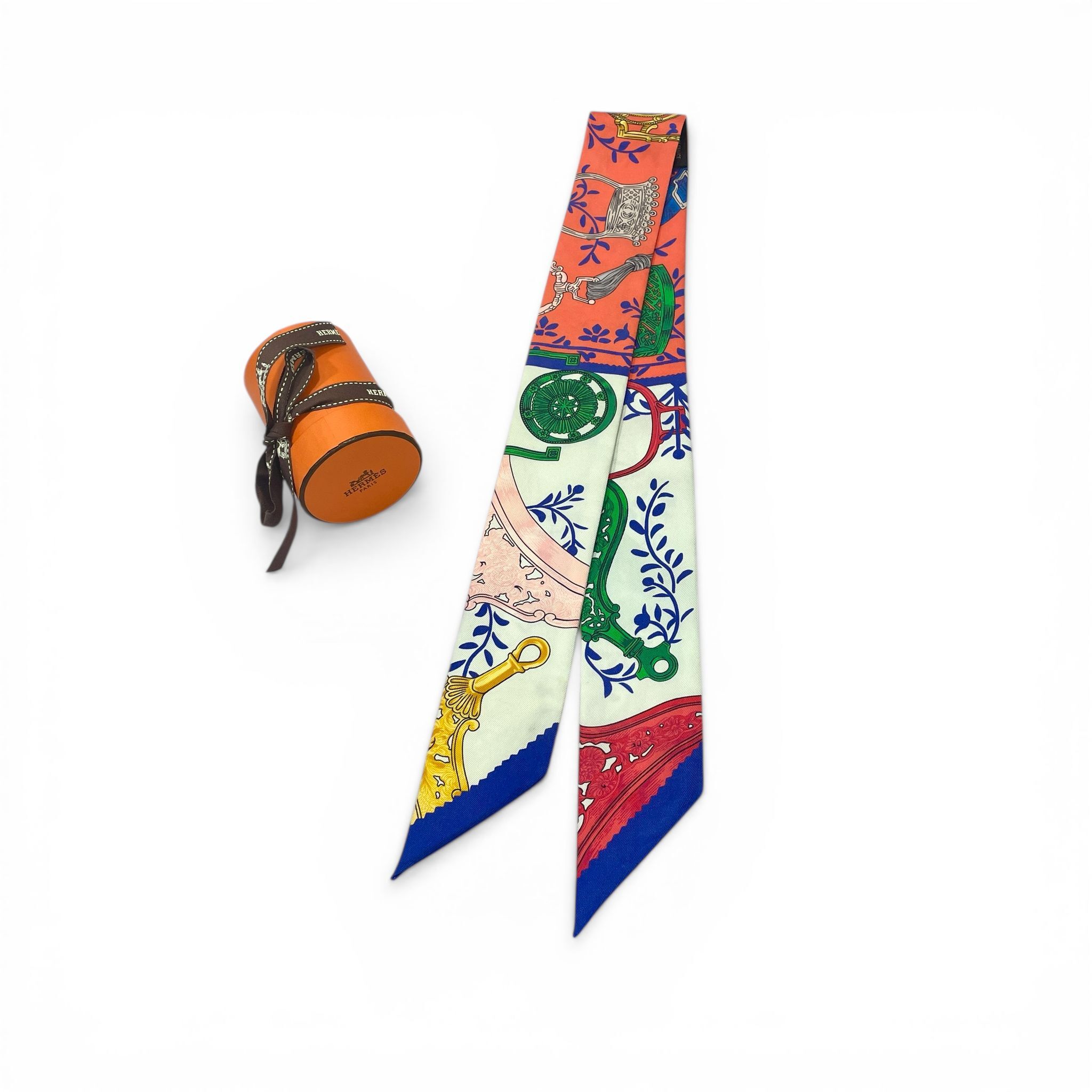 98%NEW二手HERMES TWILLY ETRIERS REMIX 橙/黃/藍真絲印花絲巾 #香榭站正品