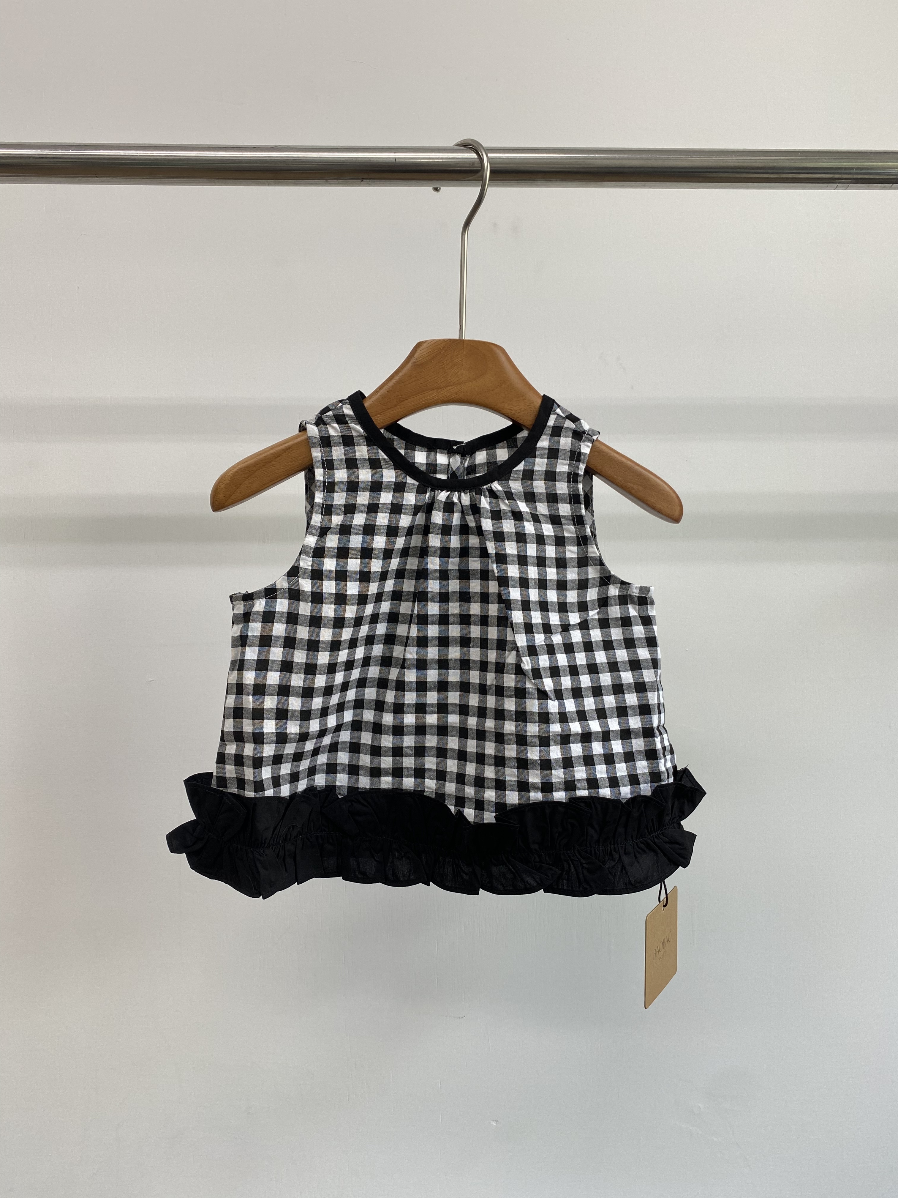 A04633黑白格背心上衣