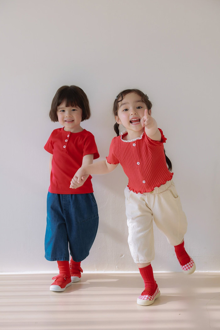 正韓夏JAZZ 小花釦捲捲上衣