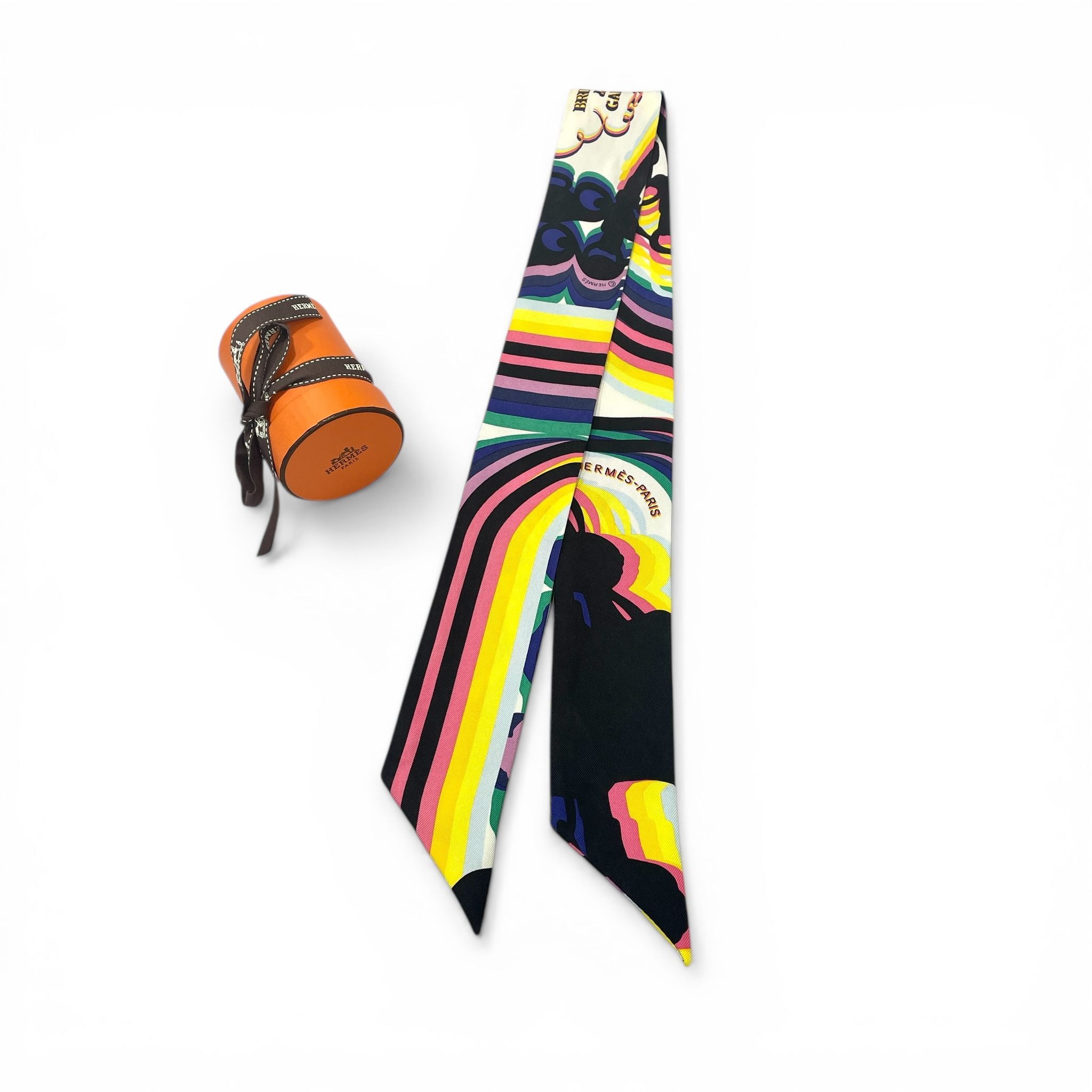 98%NEW二手HERMES TWILLY BRIDES DE GALA SHADOW 黑/黃/粉紅色真絲印花絲巾 #香榭站正品