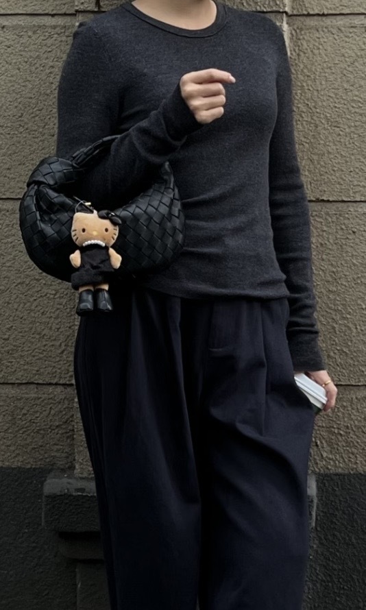 Bottega Venetta Jodie小號 黑金色