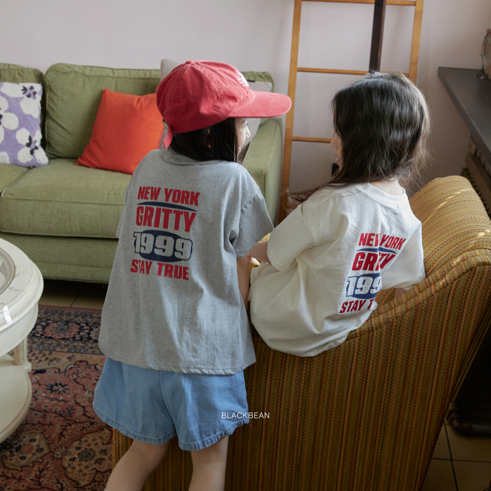 90-120 BLA 美式字母上衣 2色