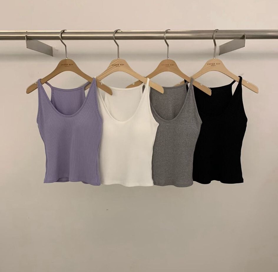 UK10  背心 手棒杯有pad 胸32-46 長 19 $359[一口價]