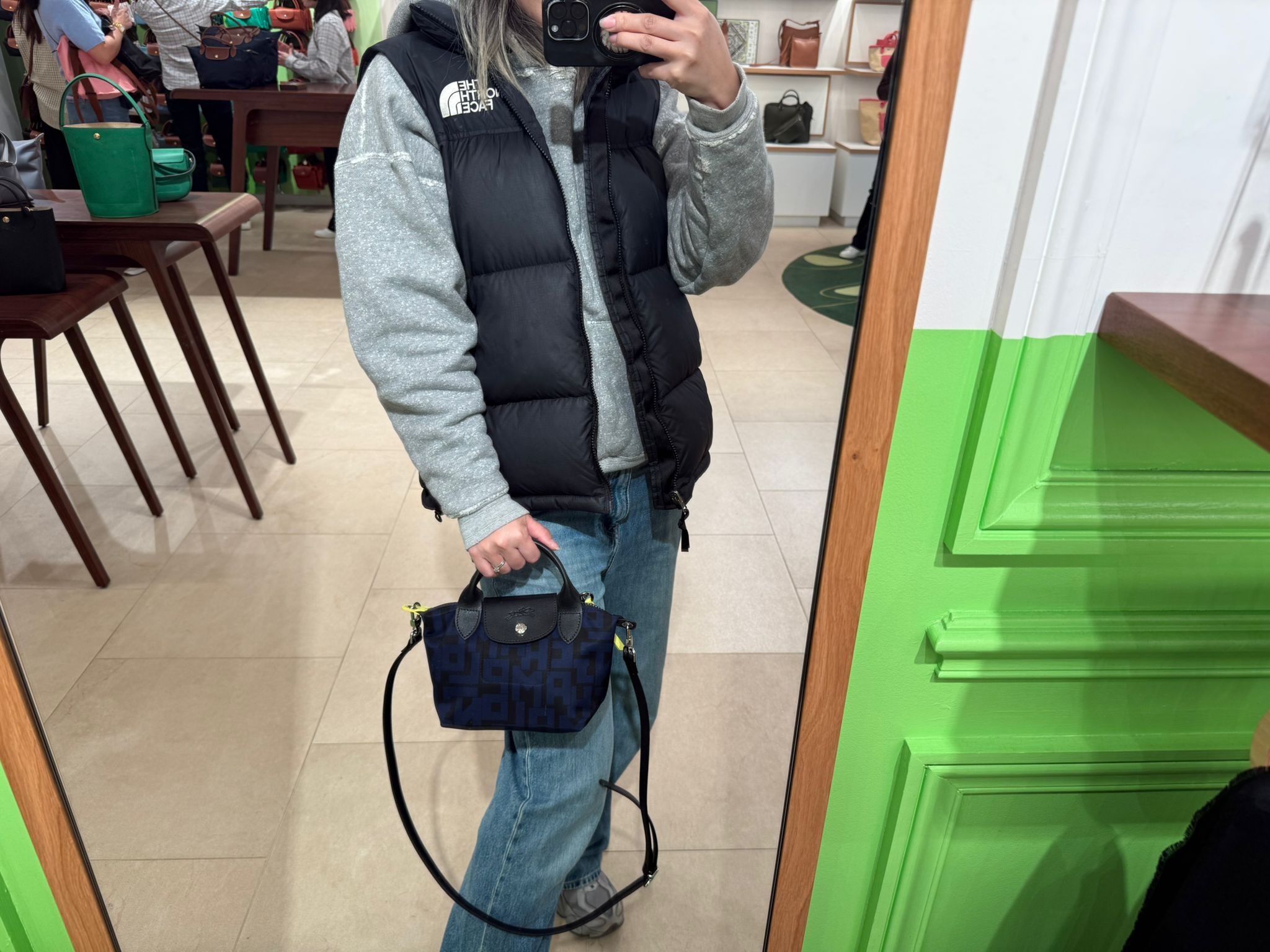 LYS01463 Longchamp 滿版Logo兩用水餃袋