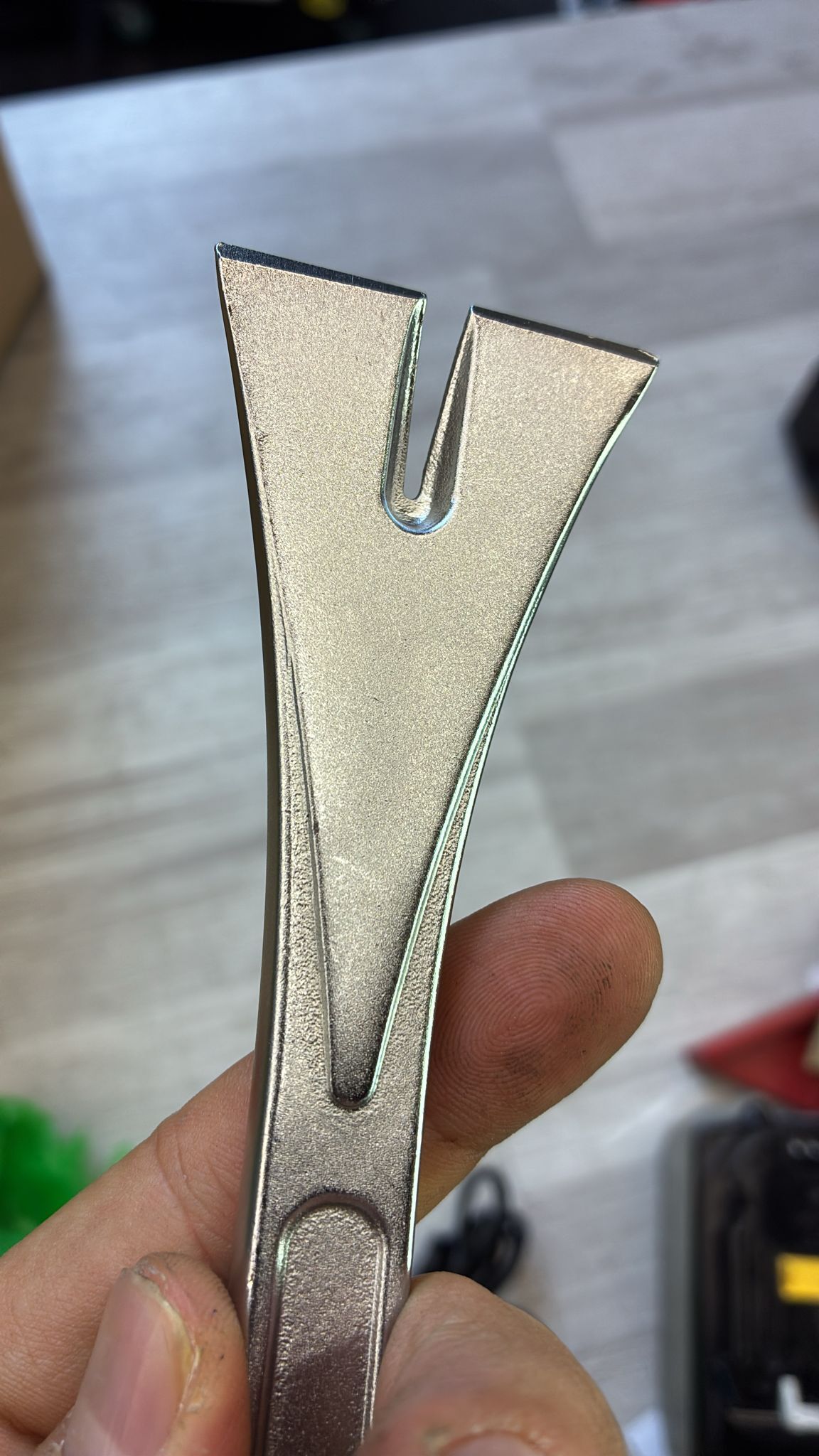 八吋 扁平款起釘撬棍