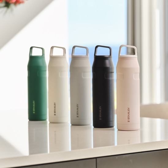 STANLEY IceFlow™ Aerolite™ Cap & Carry 真空不鏽鋼保冷瓶 — 710ml (24oz)【14款色號】