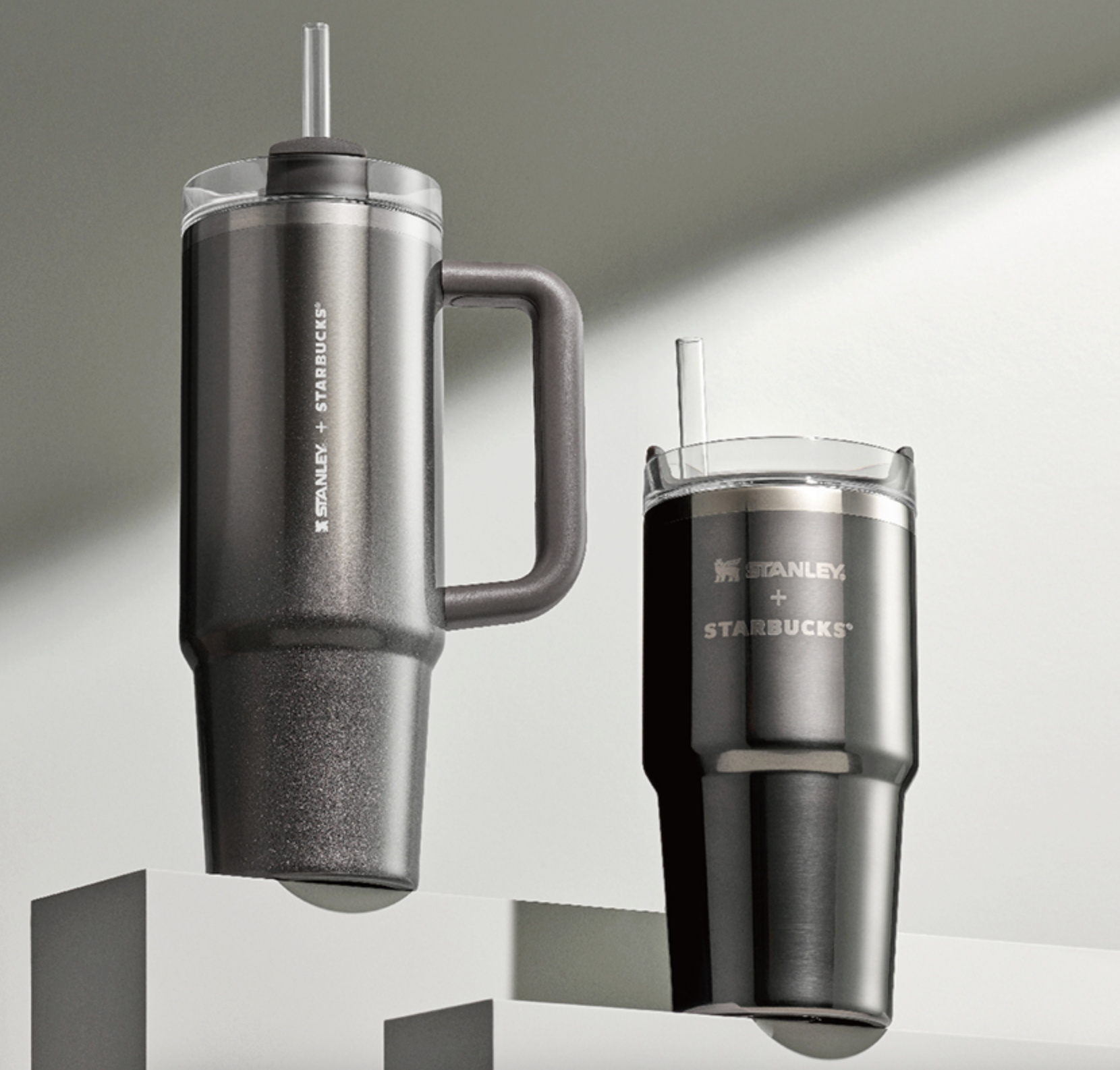 STARBUCKS x STANLEY SS Signature Quencher 真空不鏽鋼吸管隨行杯 — 591ml (20oz)