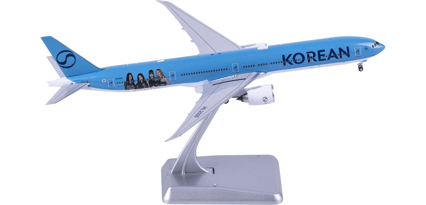 NG model 1/400 大韓航空 波音777-300(ER) HL2016 BlackPink 2025年 精裝版有底座