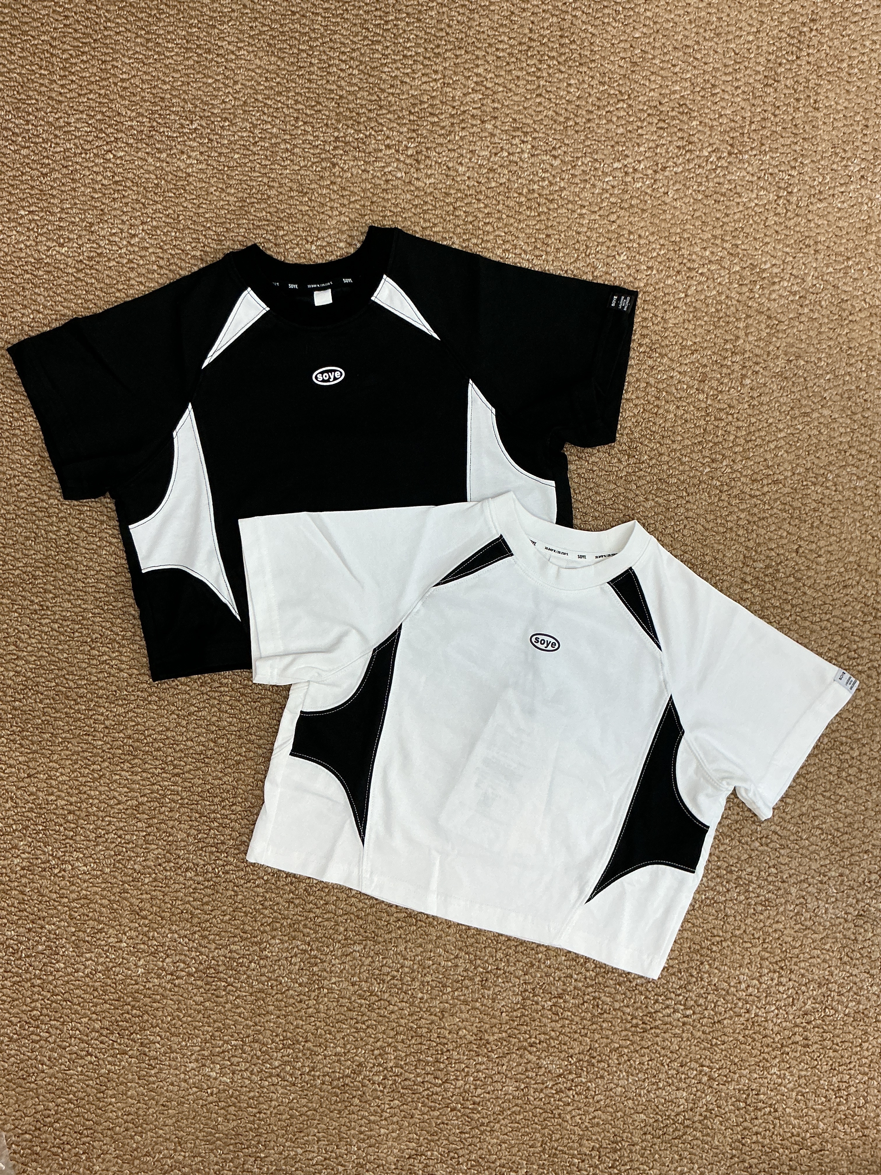 A04673設計師品牌撞色上衣