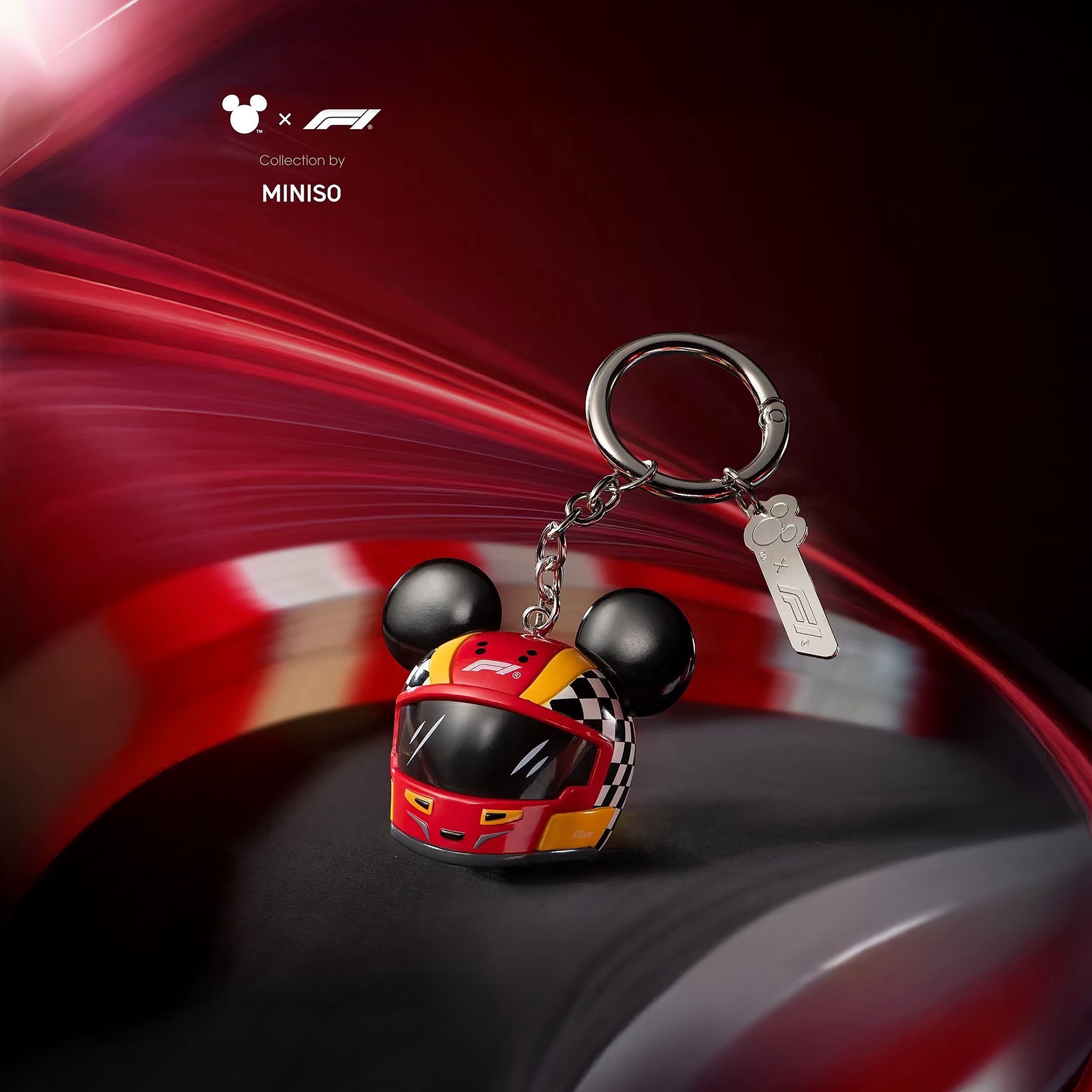 [ 予約限定 ] Disney x F1 - Mickey Mouse Racing Helmet Keychain