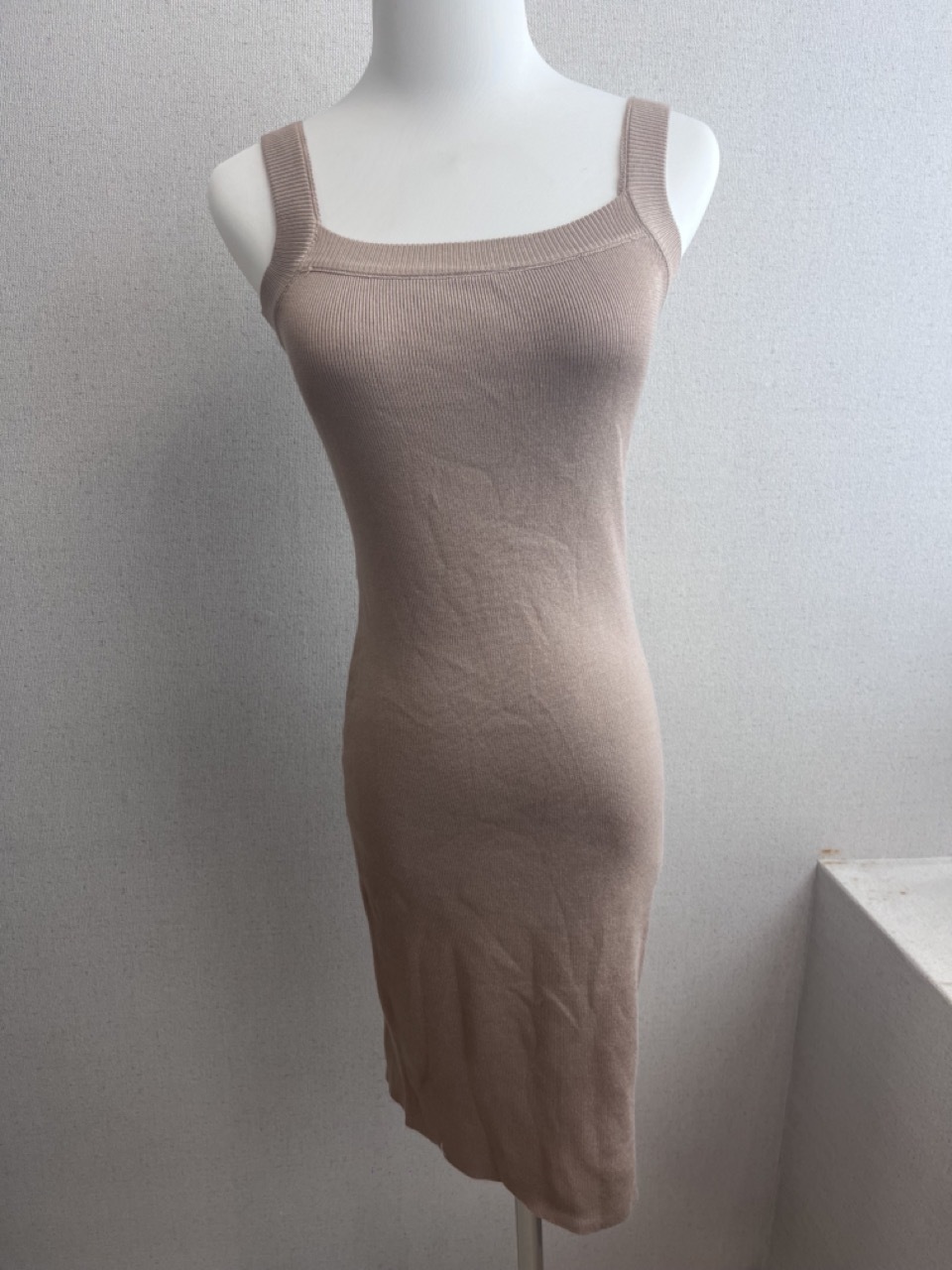 編號13(寬肩中長洋)