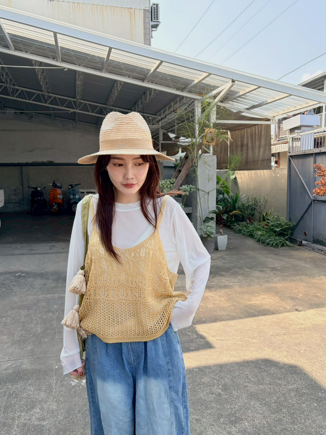 薄透木耳邊打底衣552529L02