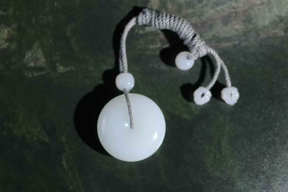 和田玉羊脂白玉平安扣 (30mm直徑),天然和田玉軟玉