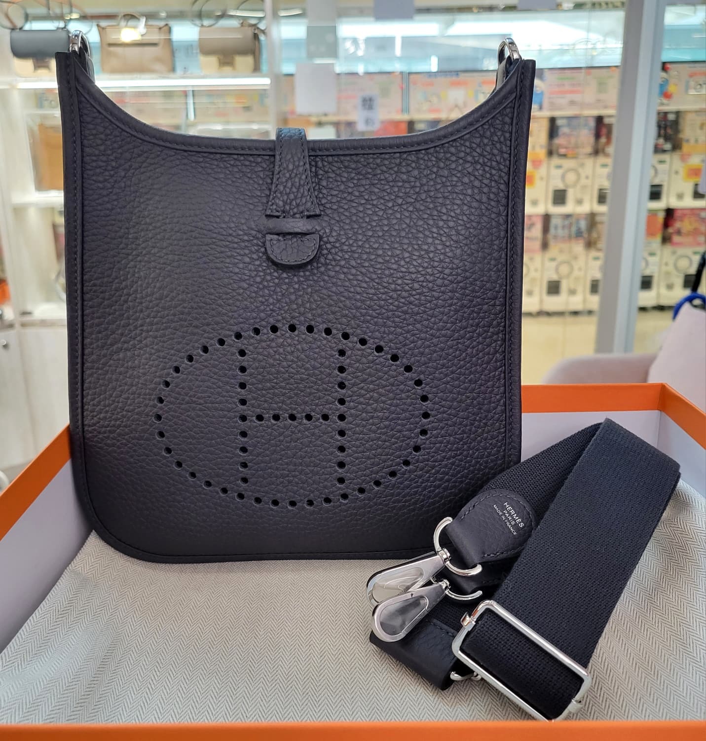 HERMES EVELYNE 23 3Y Caban CK 水兵藍 銀扣