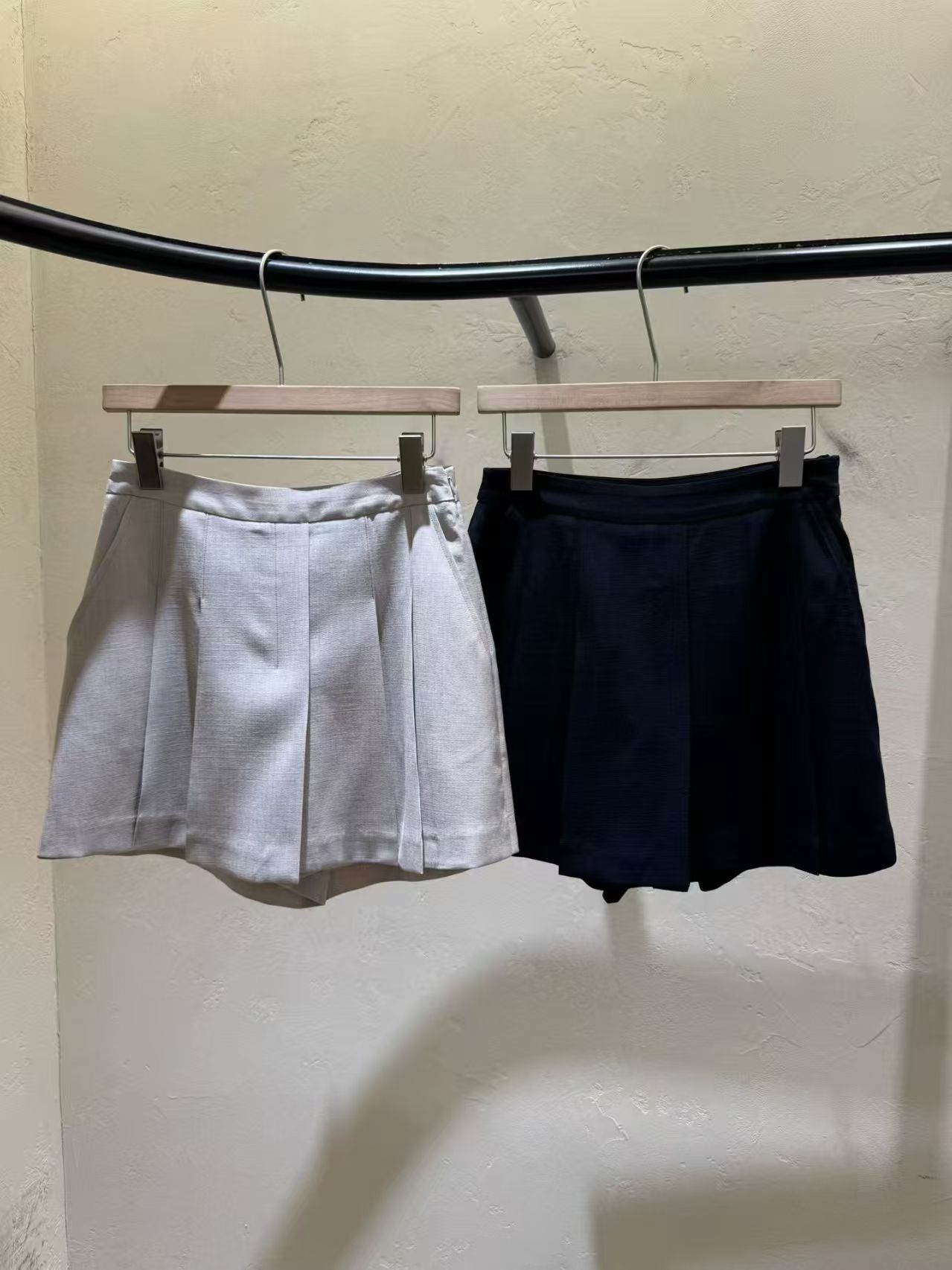 WJ6039 壓褶隱形口袋短裙褲